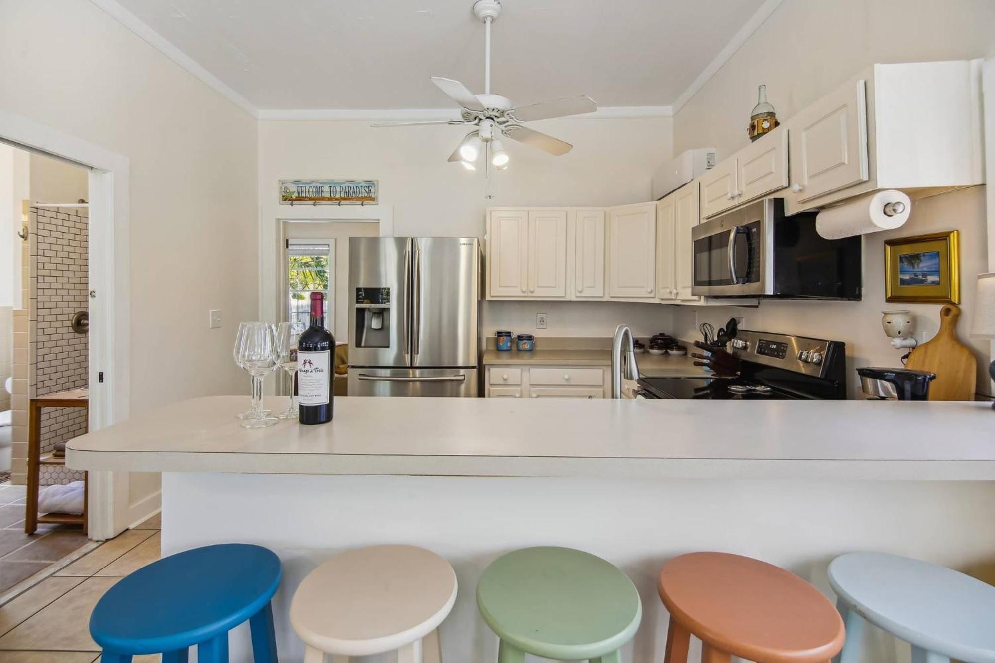 Spanish Lime By Avantstay Ideal Old Town Location Month Long Only Holiday home Key West