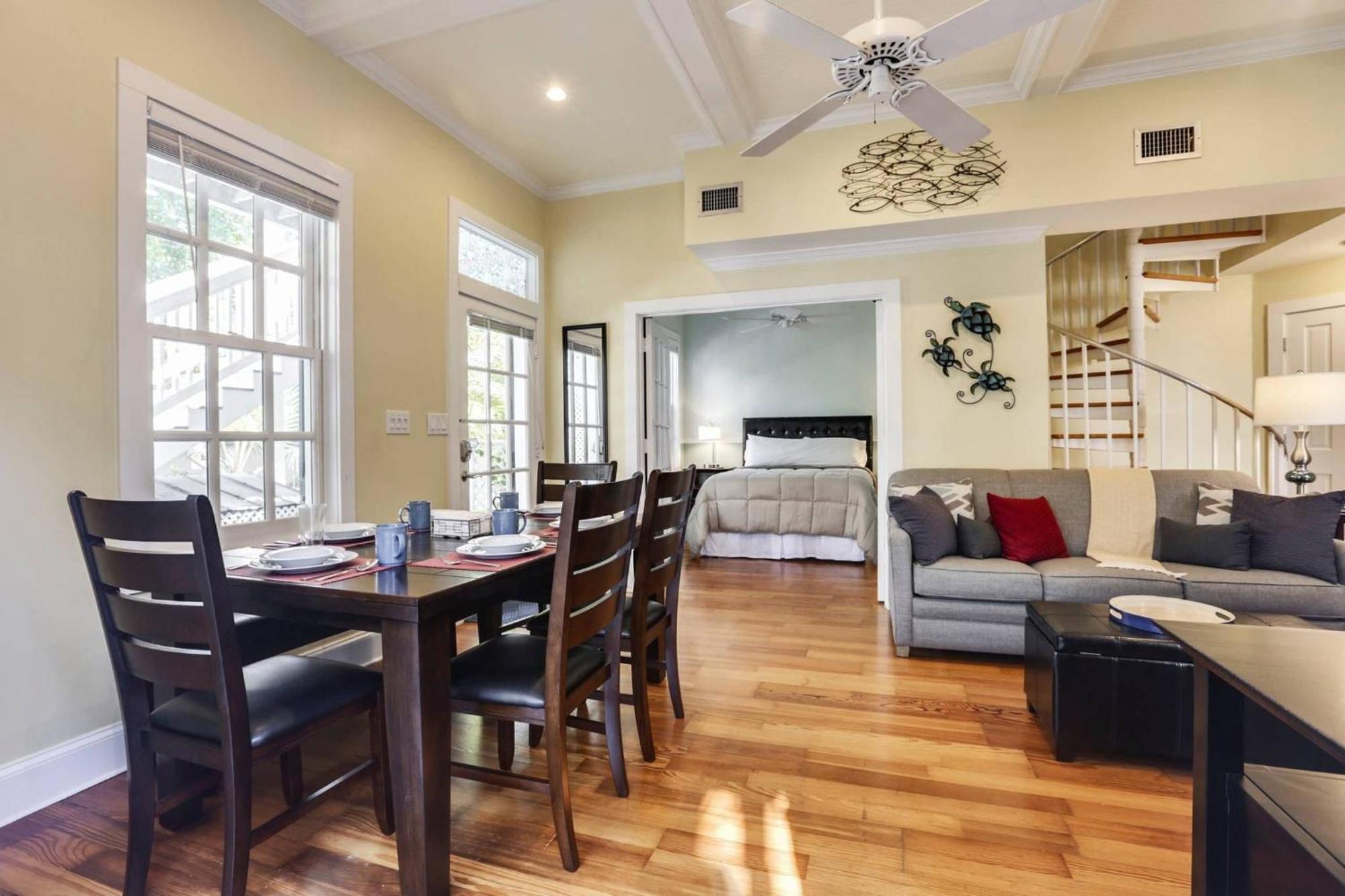 Holiday home Lazy Gecko By Avantstay Walk To Duval St In Month Long Only Key West