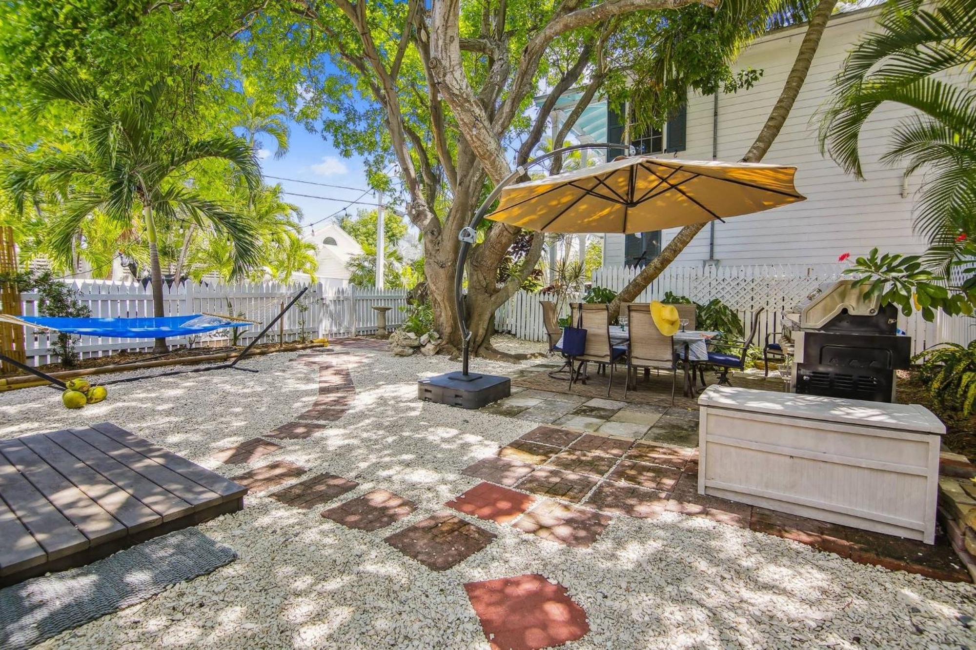 Spanish Lime By Avantstay Ideal Old Town Location Month Long Only *