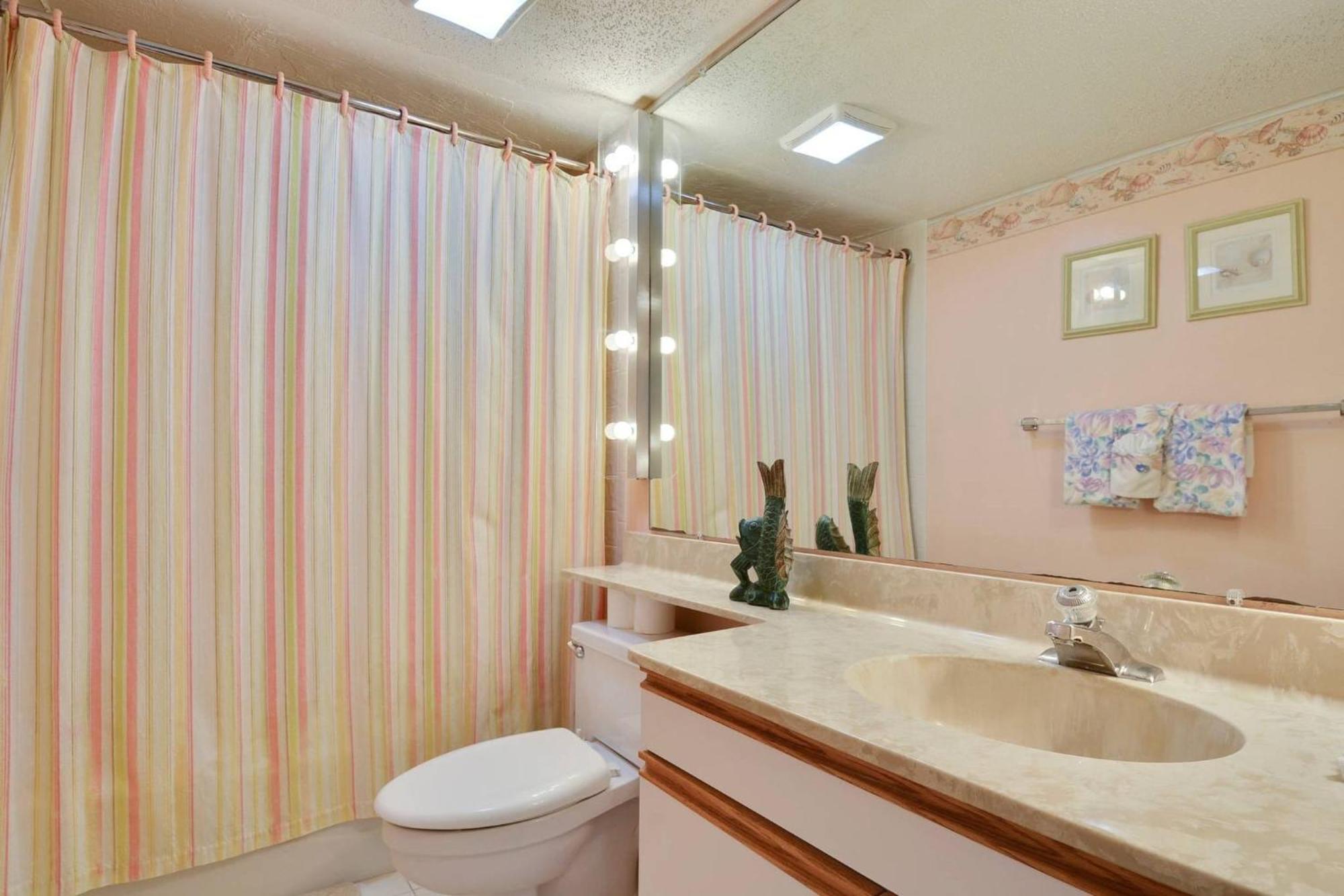 Holiday home Atlantic Paradise By Avantstay Great Location W Balcony Outdoor Dining Shared Pool Hot Tub Key West