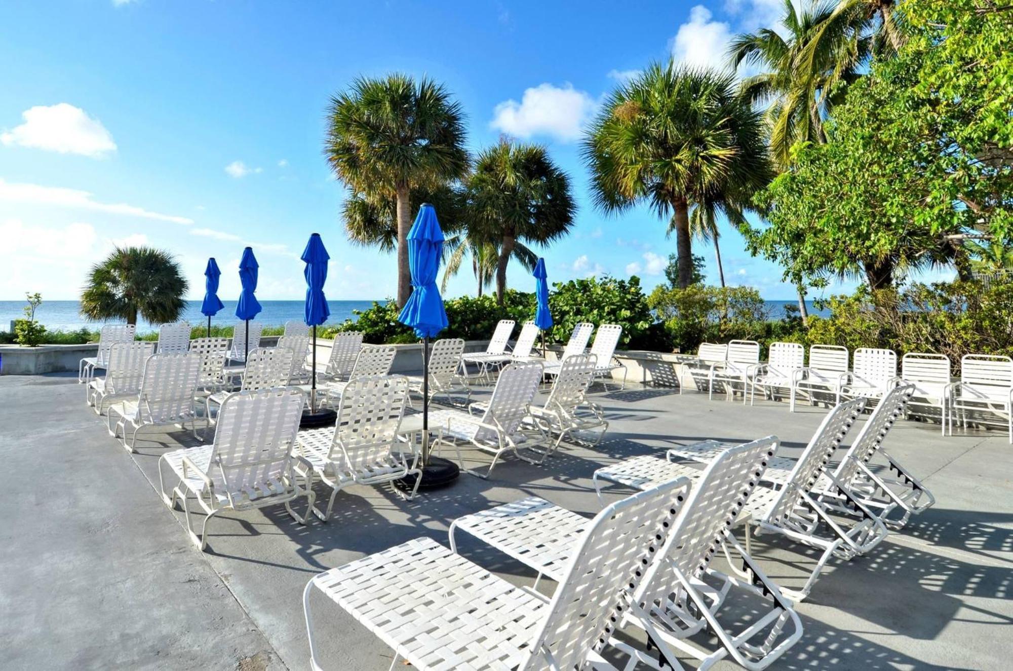 Holiday home Papaya Place By Avantstay Great Location W Balcony Outdoor Dining Shared Pool Hot Tub