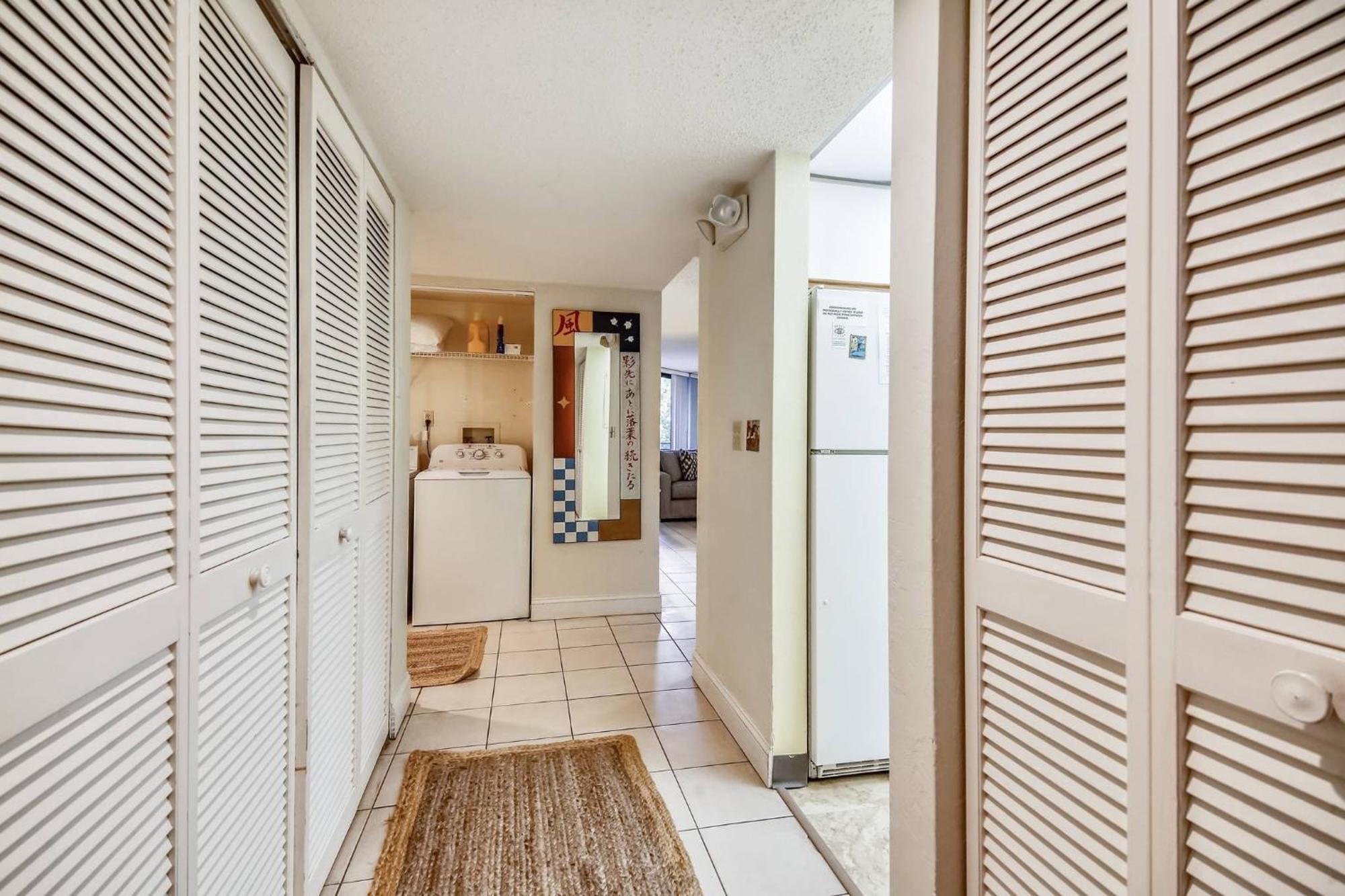 Holiday home Papaya Place By Avantstay Great Location W Balcony Outdoor Dining Shared Pool Hot Tub *