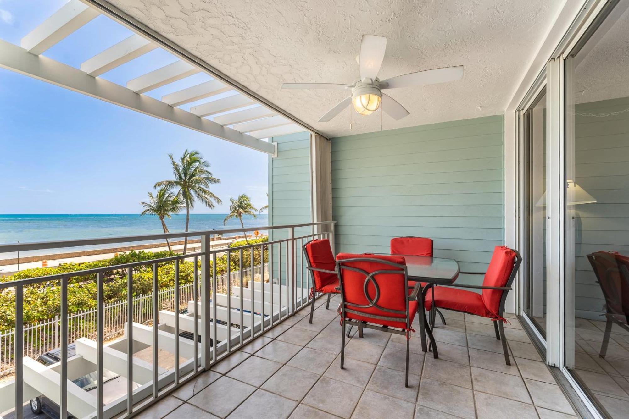 Brisa Del Mar By Avantstay Communal Pool Gated Community Ocean Front Key West