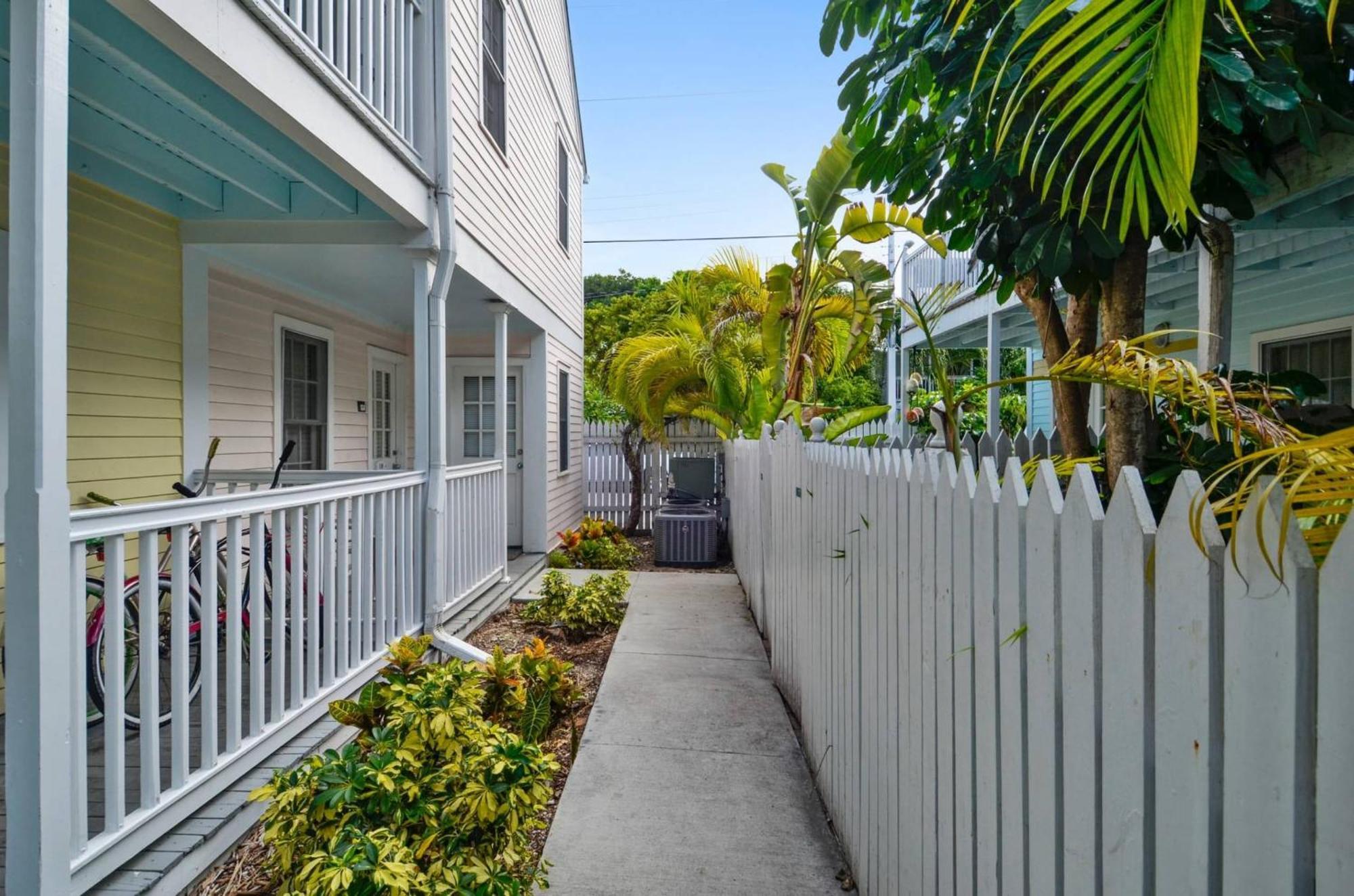 Parrot Perch By Avantstay Old Town W Shared Pool Week Long Only