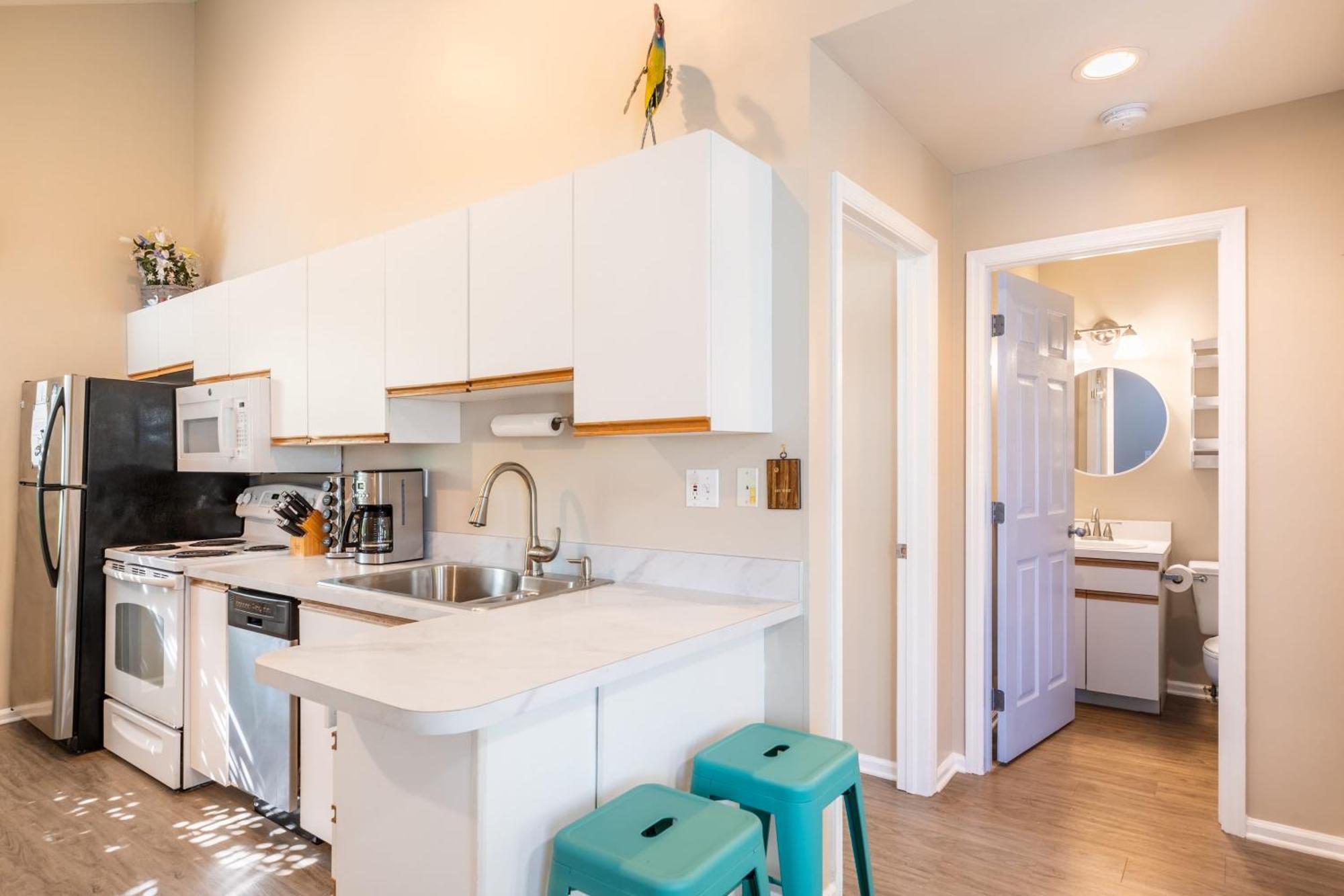 Holiday home Parrot Perch By Avantstay Old Town W Shared Pool Week Long Only Key West