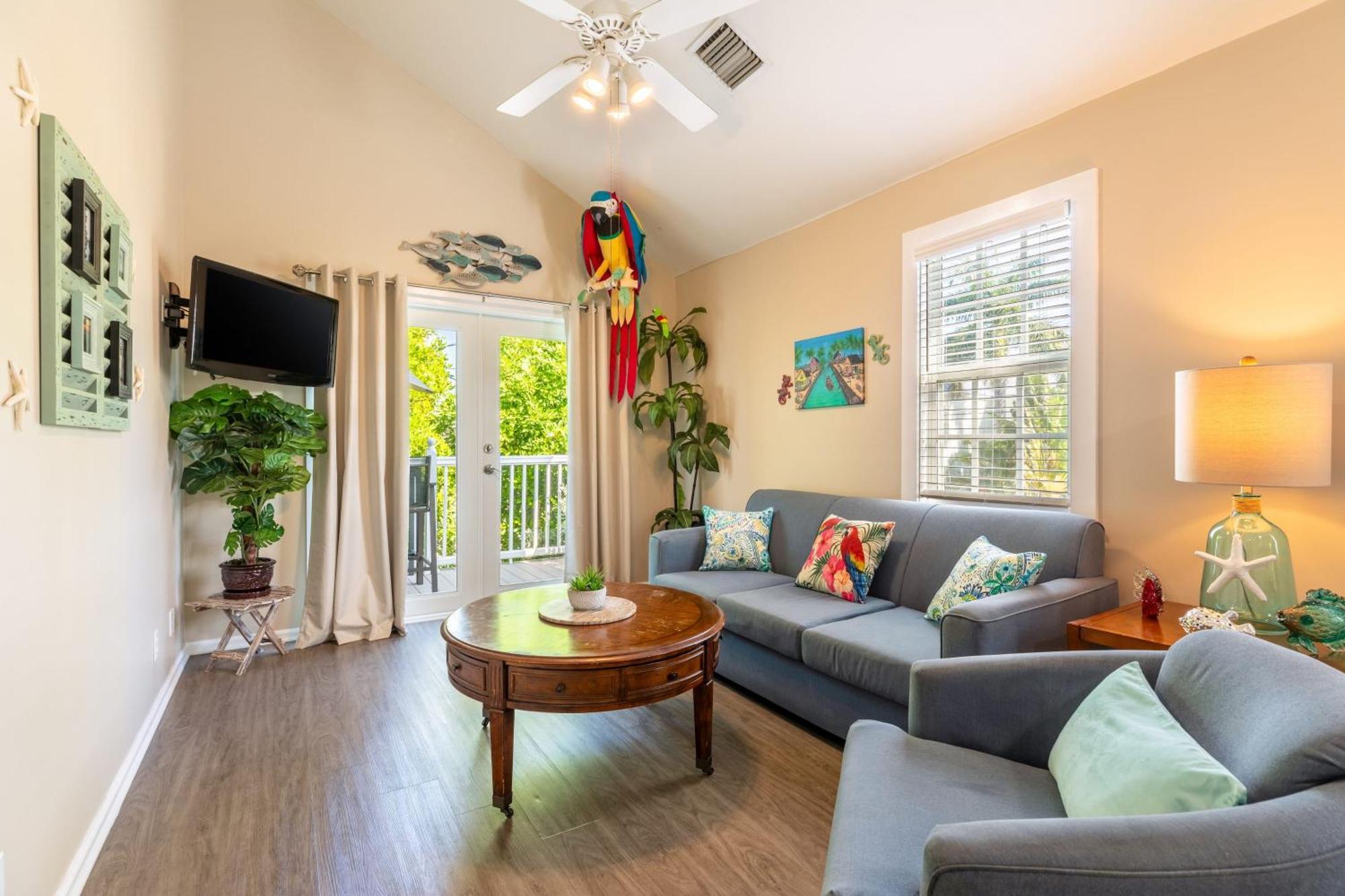 Parrot Perch By Avantstay Old Town W Shared Pool Week Long Only *
