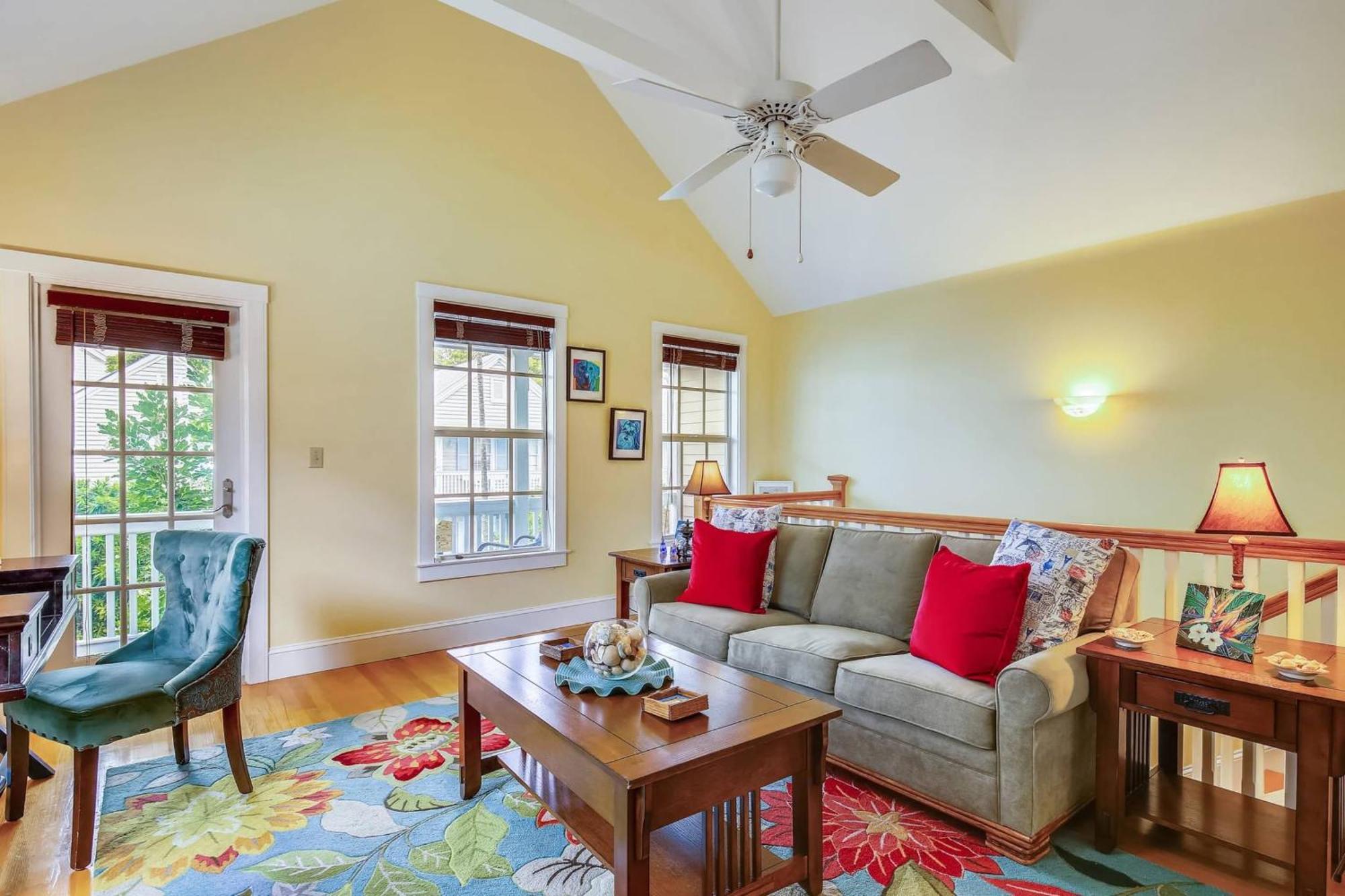 Tumis Time Out By Avantstay Heart Of Old Town W Shared Pool Month Long Only Key West
