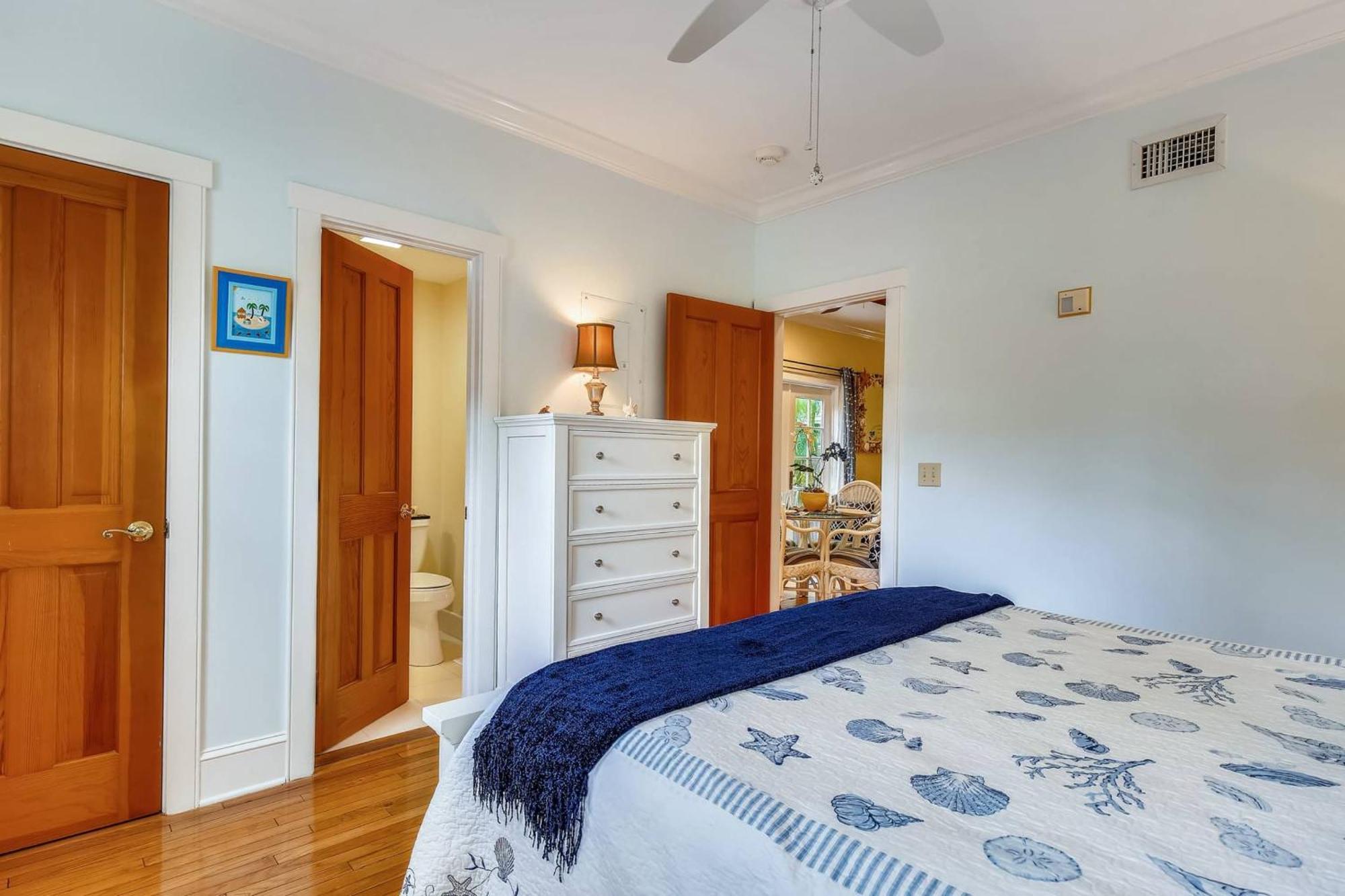 Tumis Time Out By Avantstay Heart Of Old Town W Shared Pool Month Long Only *