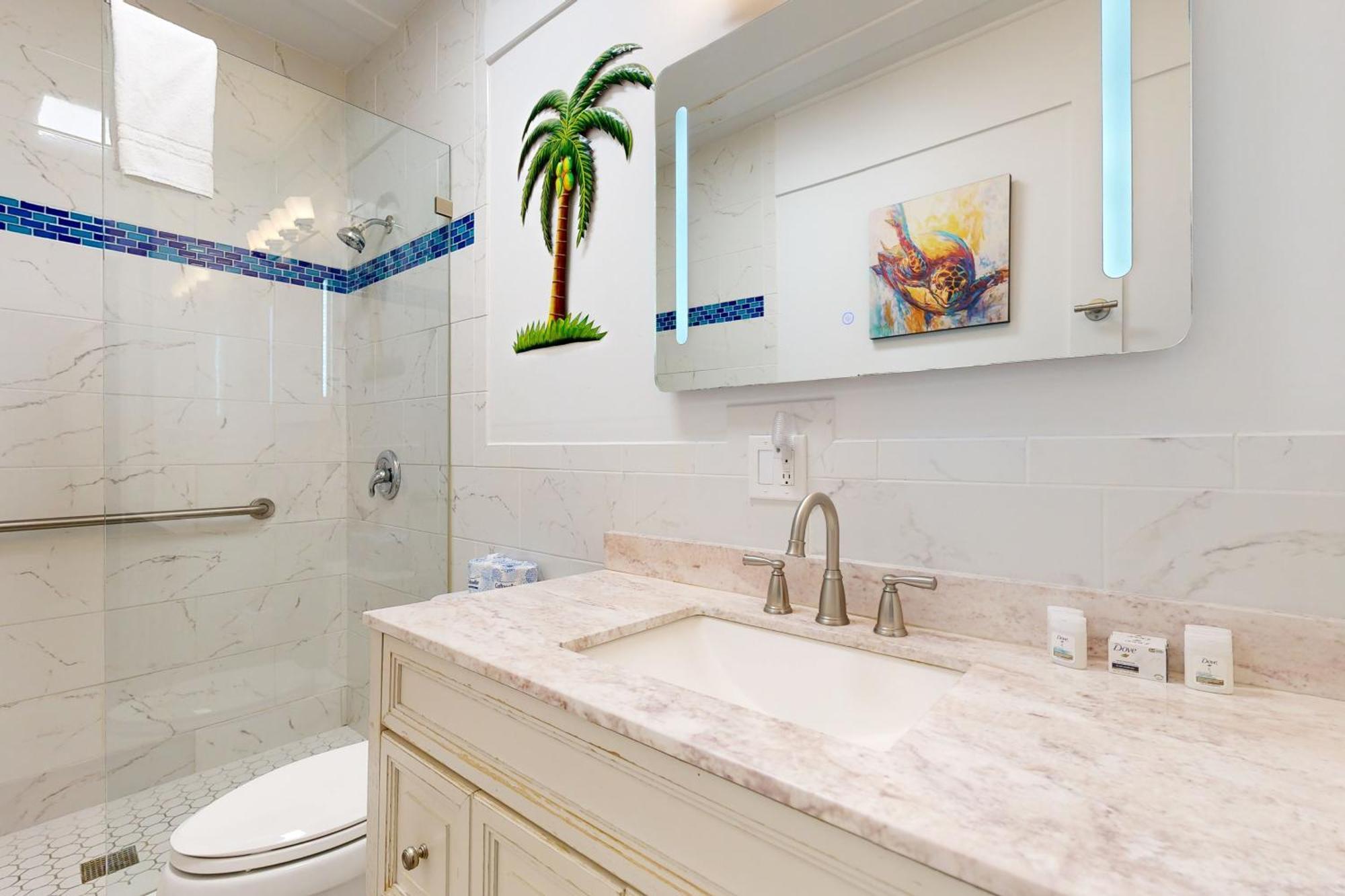 Four Flowers Apartment Key West