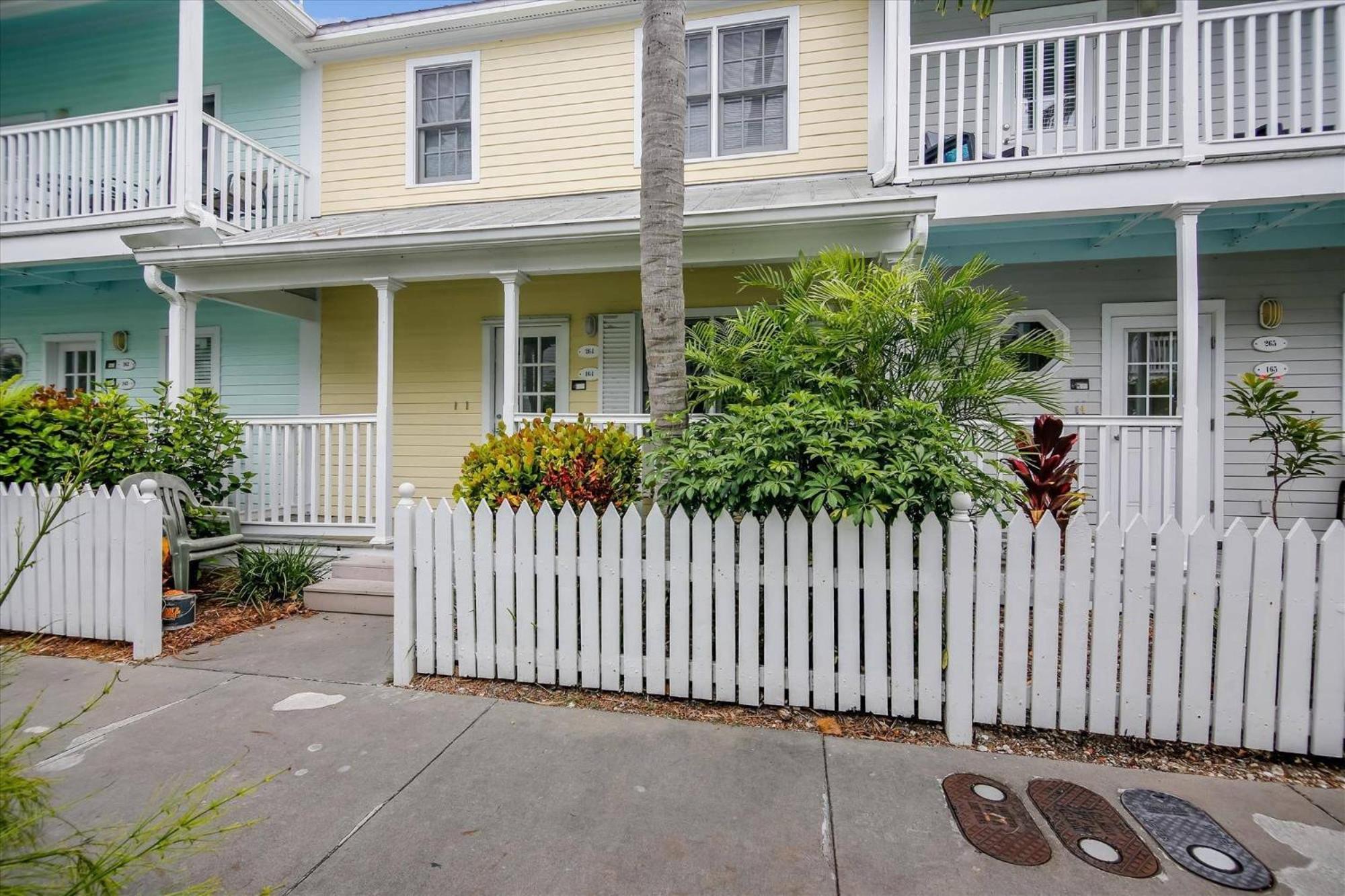 Always Your Paradise By Avantstay Shared Pool Near Zachary Week Long Only Holiday home *