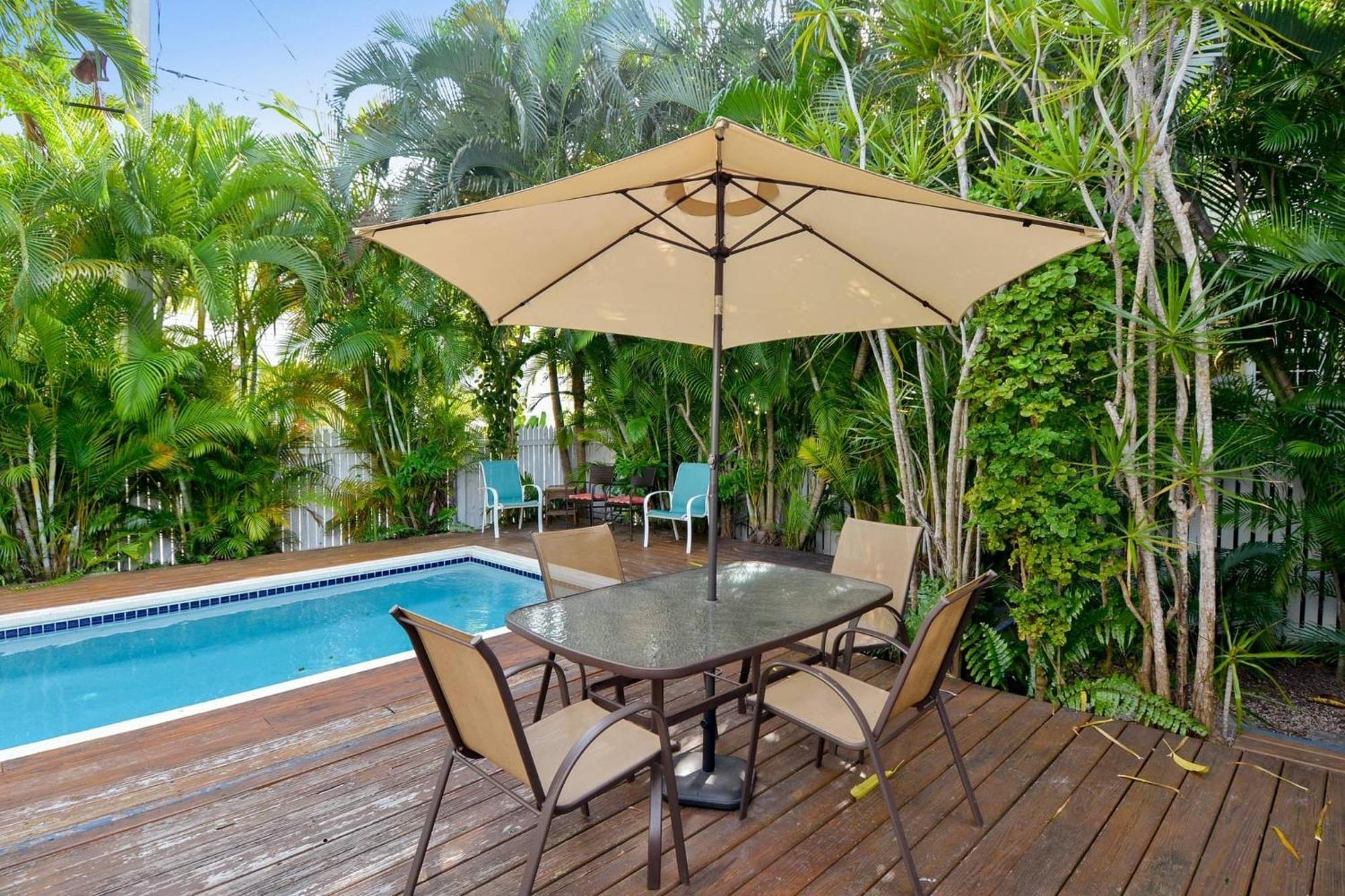 First Breath By Avantstay Close To Old Town W Pool Month Long Only Key West