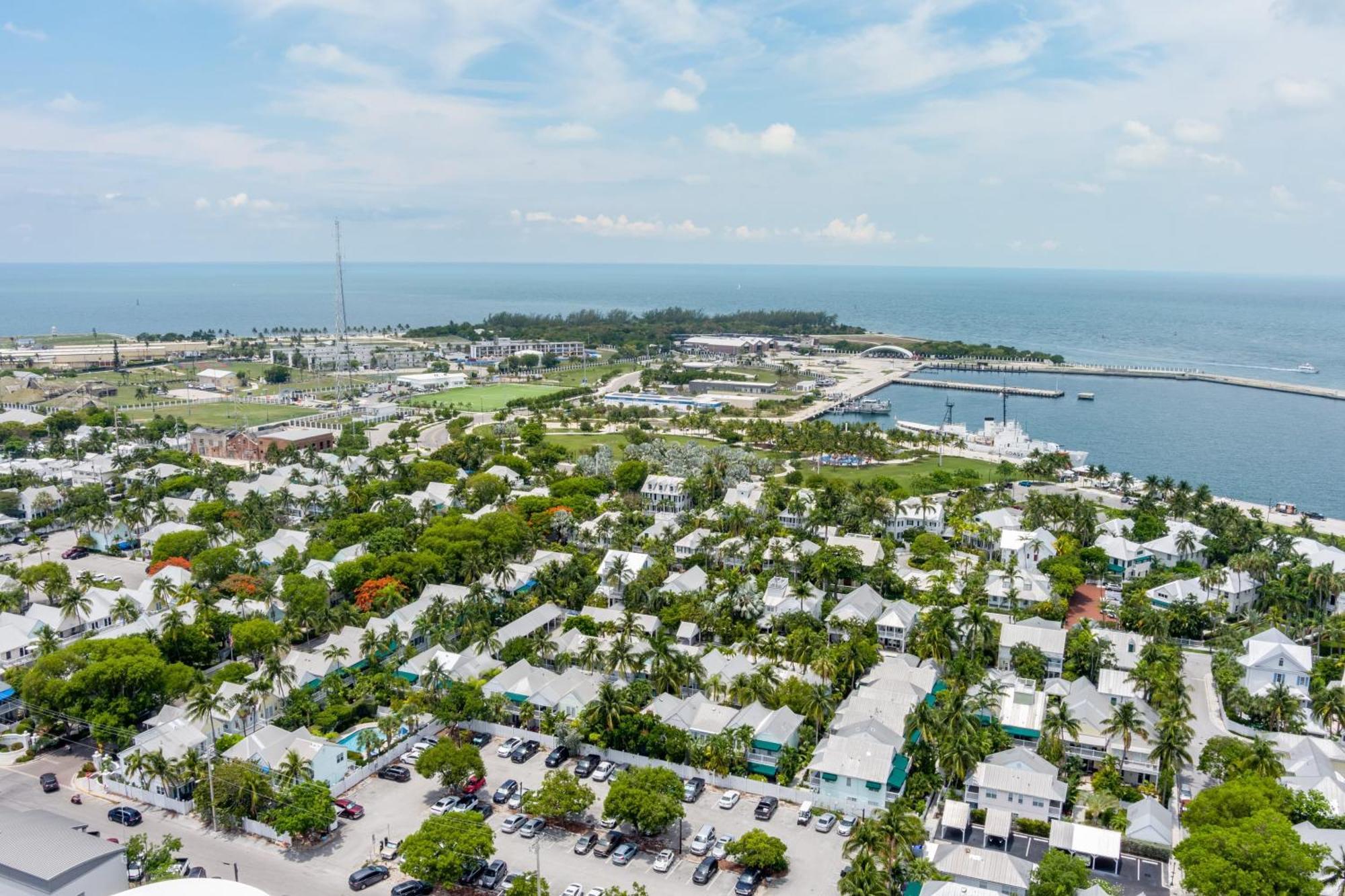 A Place In Paradise By Avantstay Walkable W Shared Pool Week Long Only *