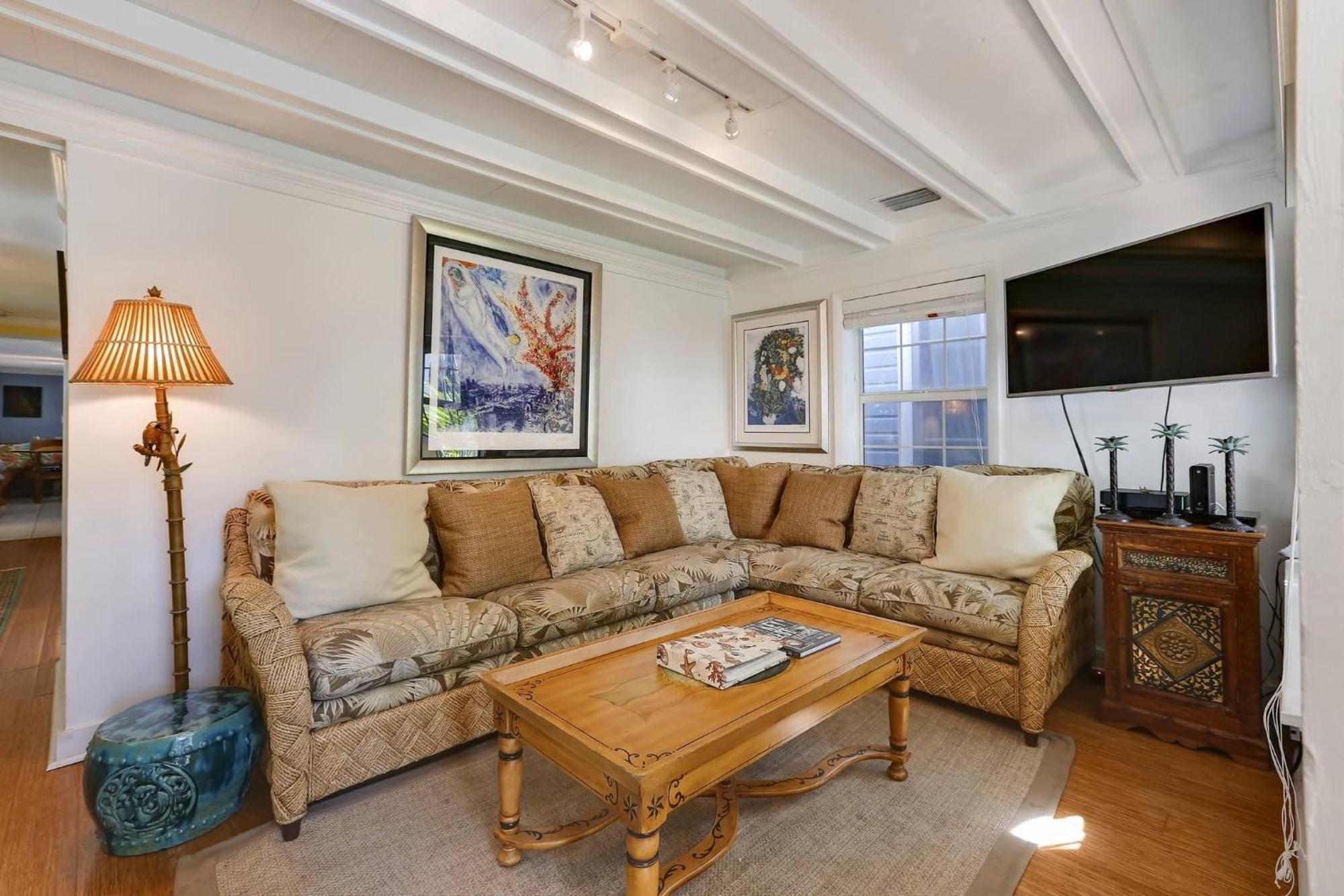 Holiday home La Casita By Avantstay Steps To Duval Street In Month Long Only *