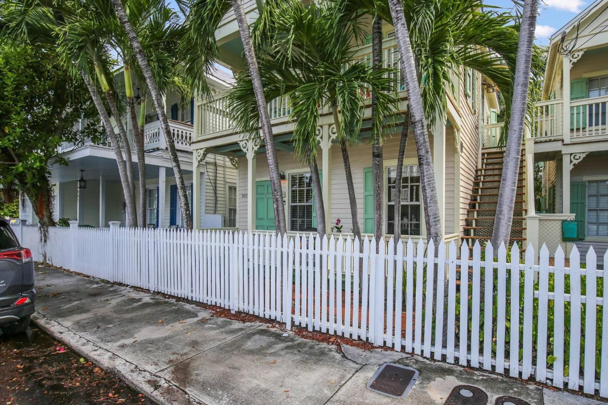 Holiday home Paradise Place By Avantstay Old Town W Shared Pool *