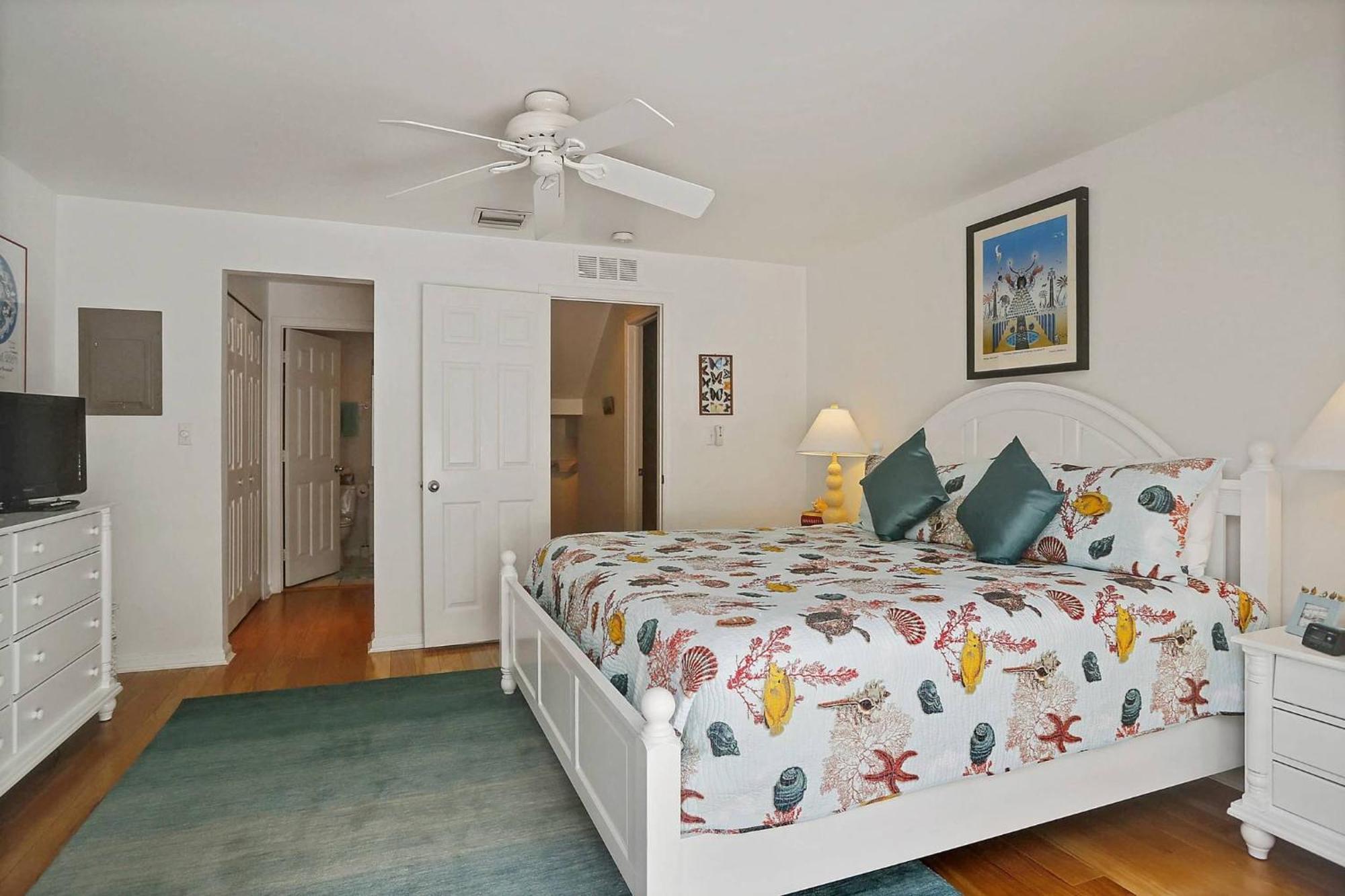 Found By Avantstay Close To Shops W Patio Shared Pool Week Long Only Holiday home *