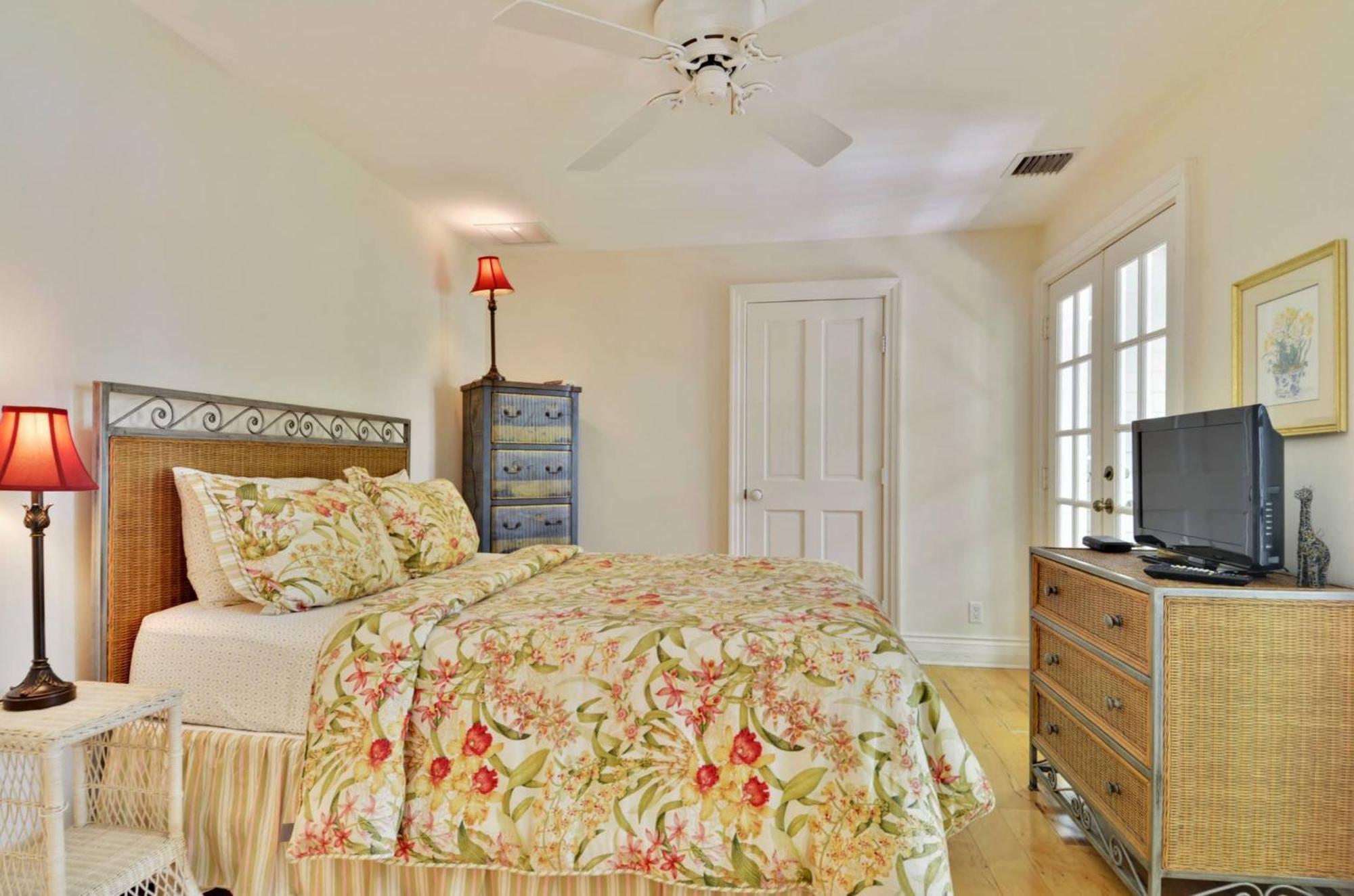 Holiday home Easy Livin By Avantstay W Pool Bbq Week Long Only Key West