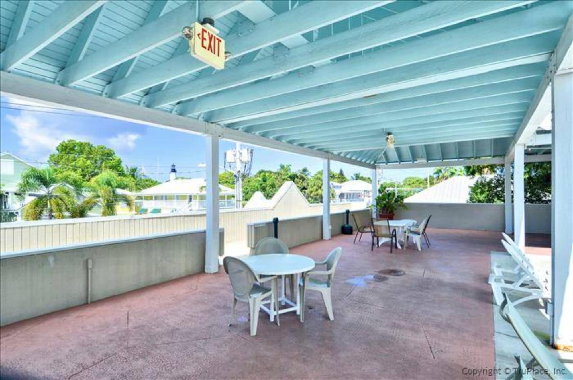 Duval Sea Turtle By Avantstay Great Location Close To Shops Shared Pool Holiday home *
