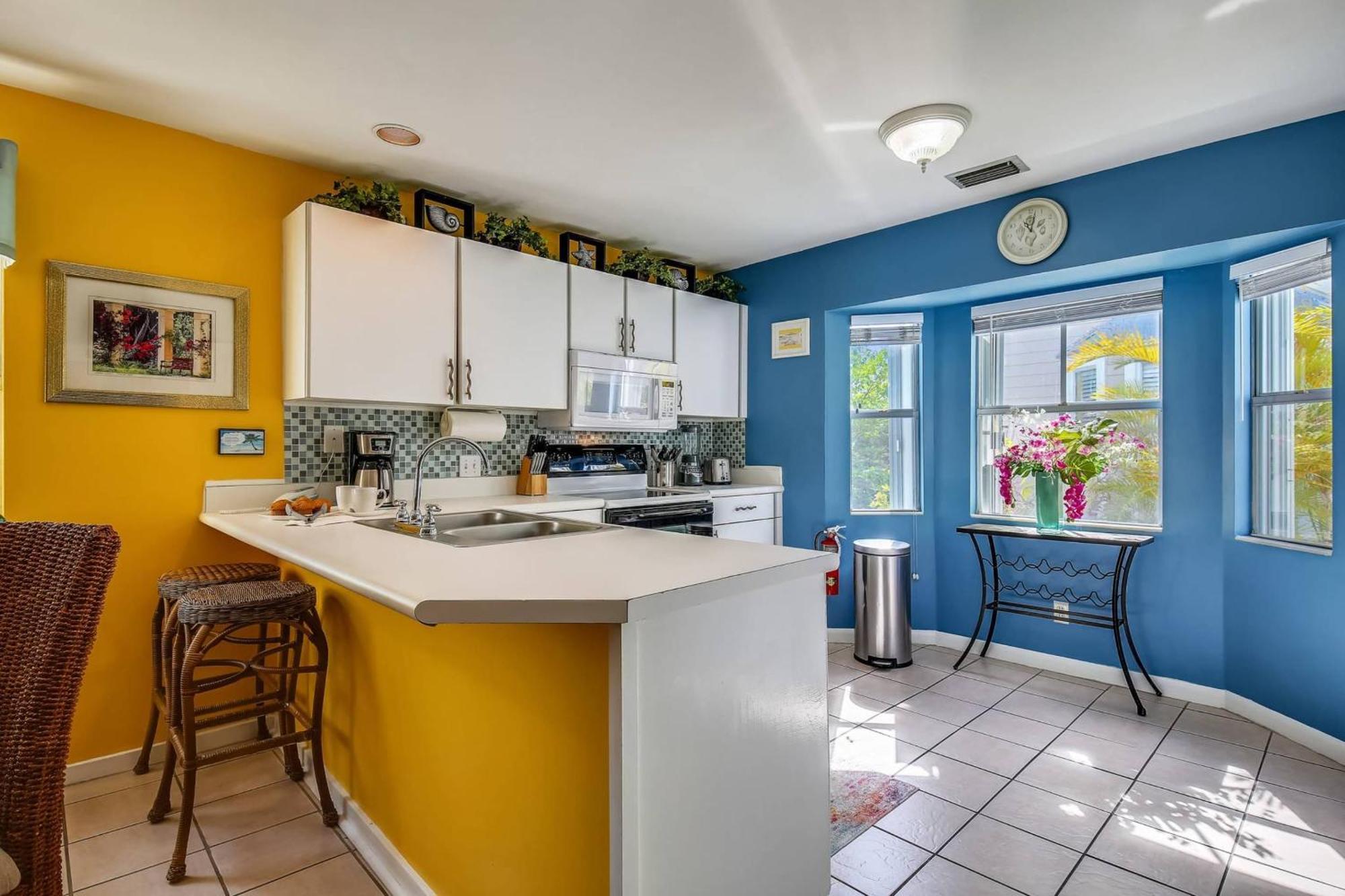 Duval Sea Turtle By Avantstay Great Location Close To Shops Shared Pool Holiday home