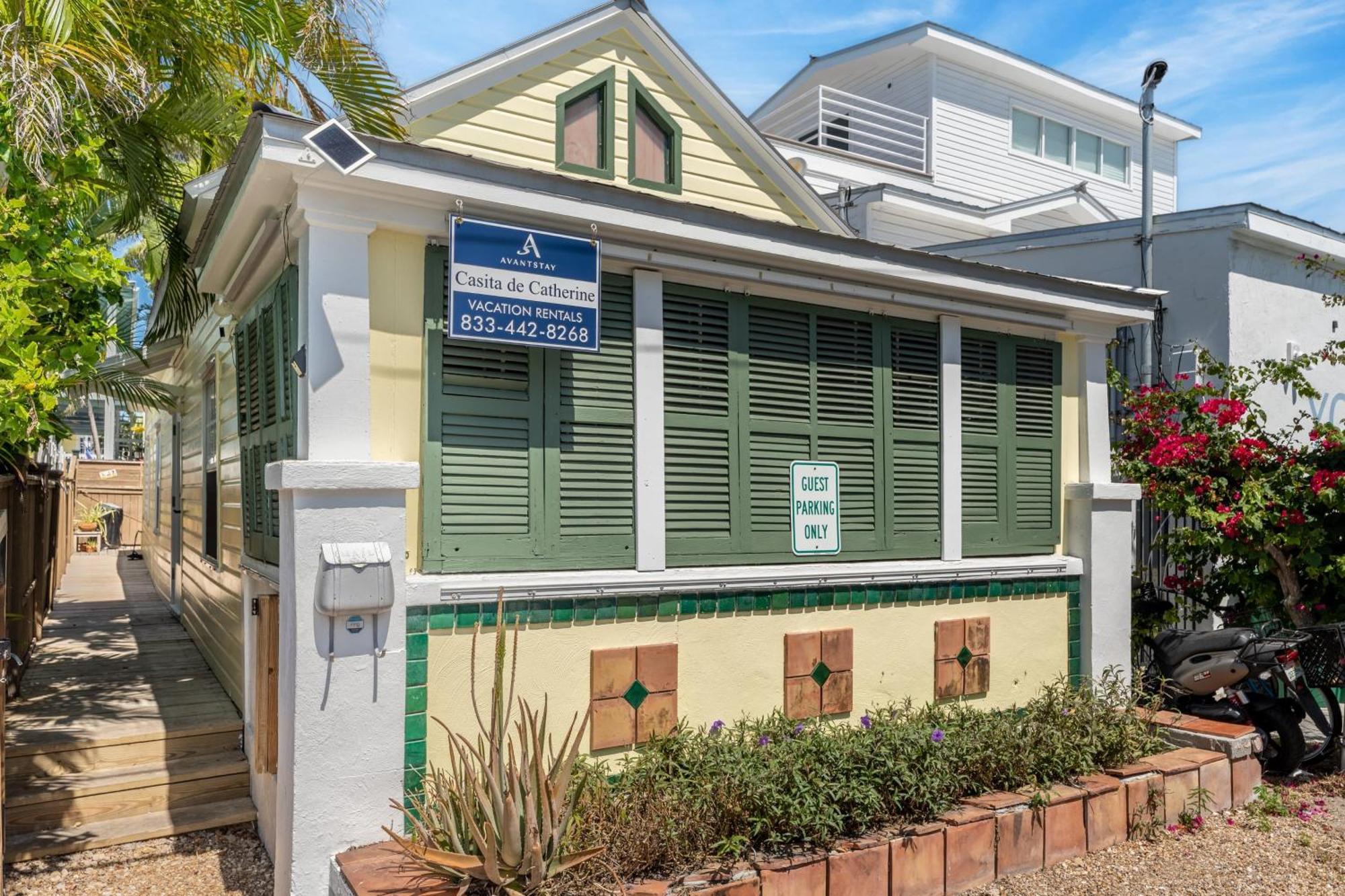 Holiday home Casita De Catherine By Avantstay 1 Block To Duval St W Hot Tub