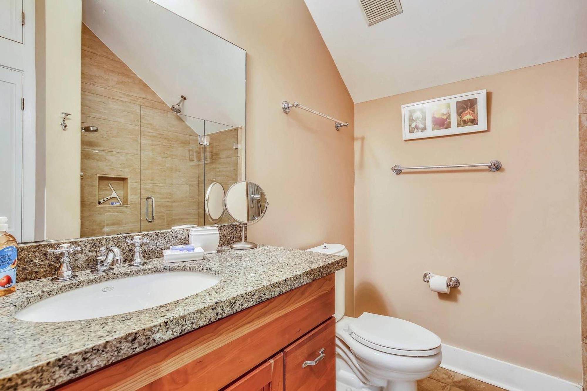 Ecco Domani By Avantstay Gorgeous W Pool Balcony In Great Location Month Long Only Holiday home Key West