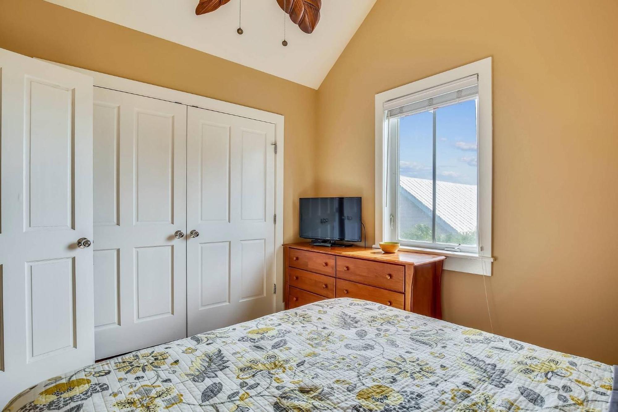 Ecco Domani By Avantstay Gorgeous W Pool Balcony In Great Location Month Long Only Key West
