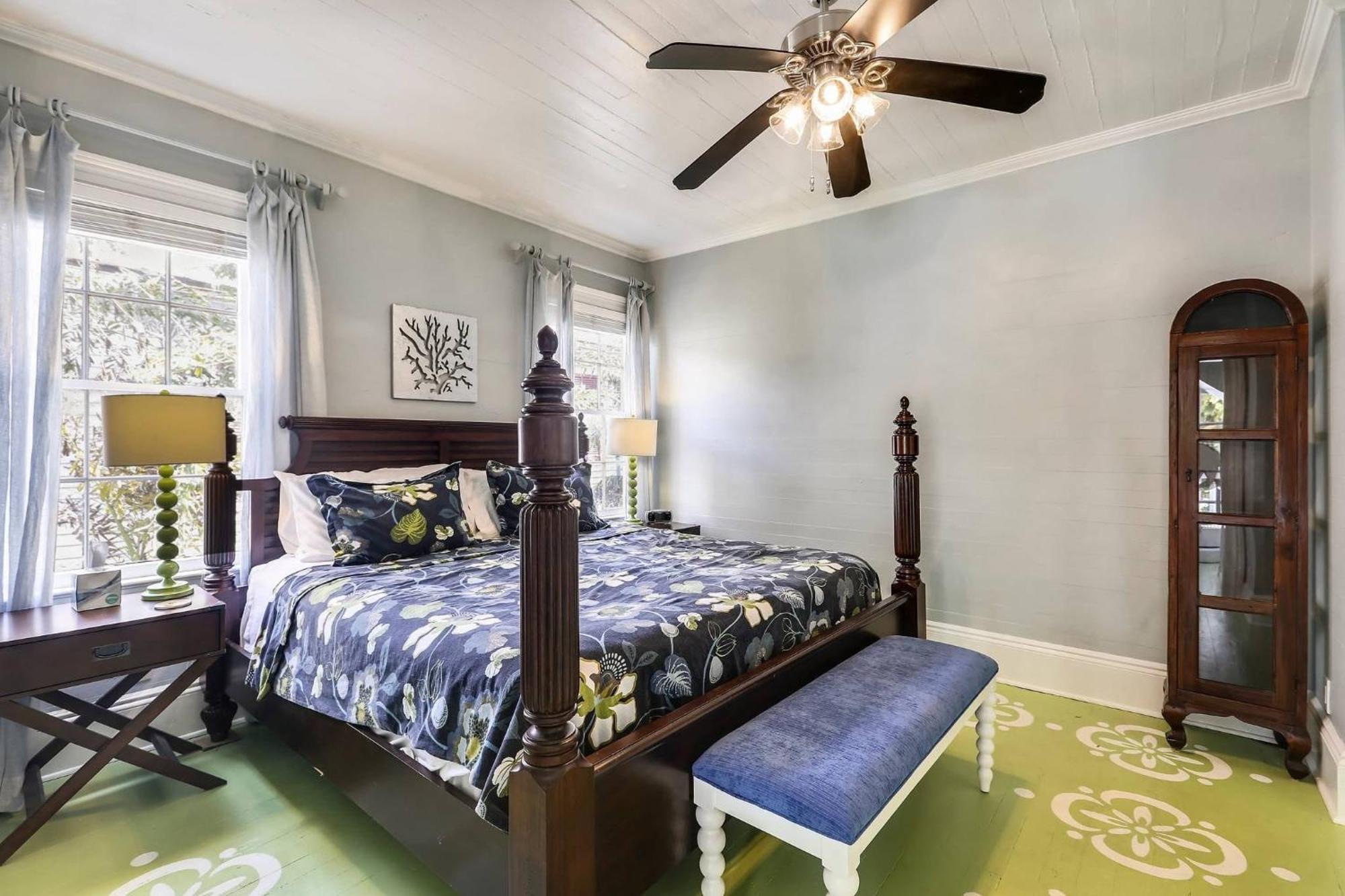 Lighthouse By Avantstay Walk To Southernmost Point W Private Pool Patio Month Long *