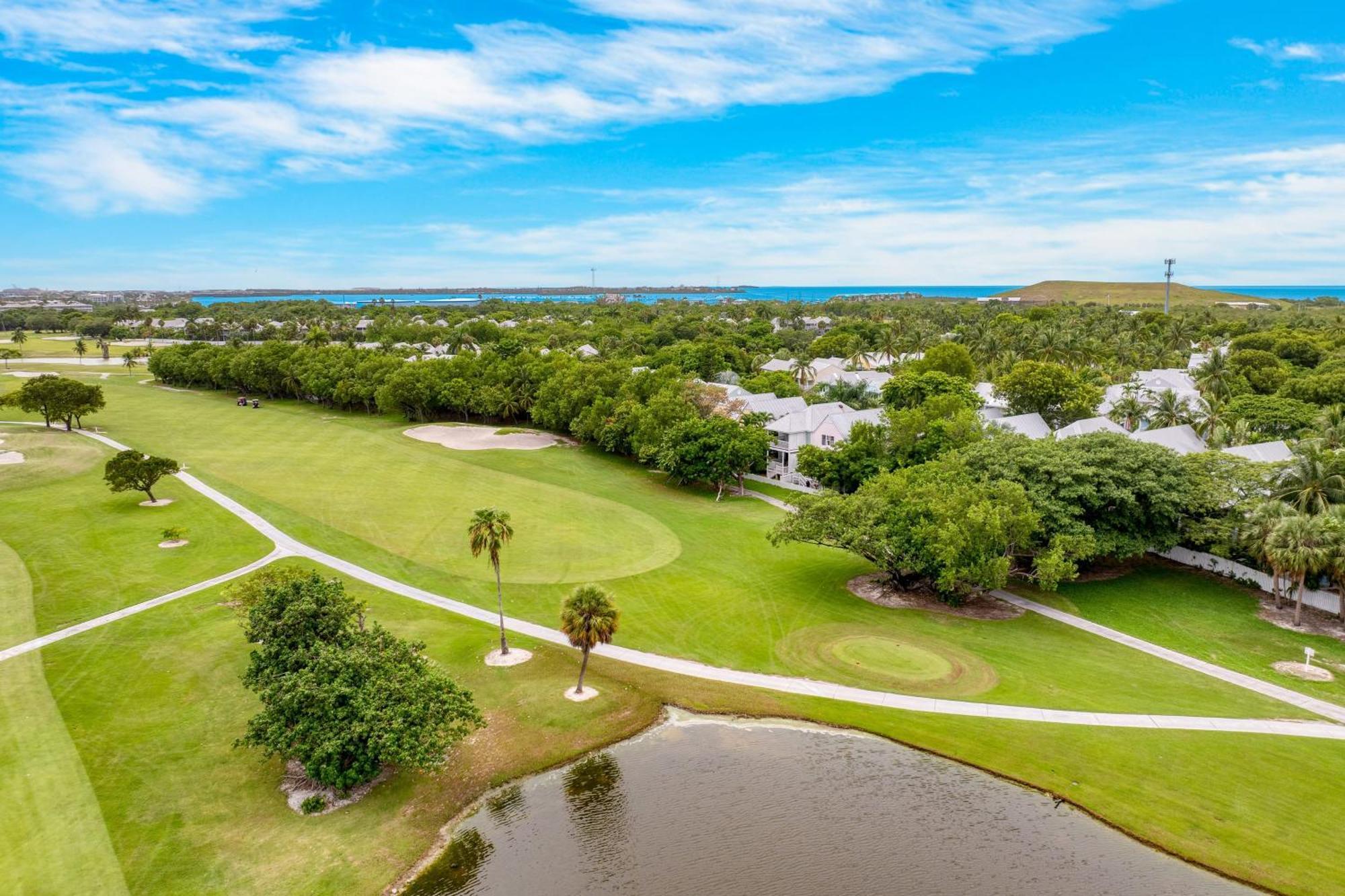 Holiday home Keys To Paradise By Avantstay Balcony Pool Golf *