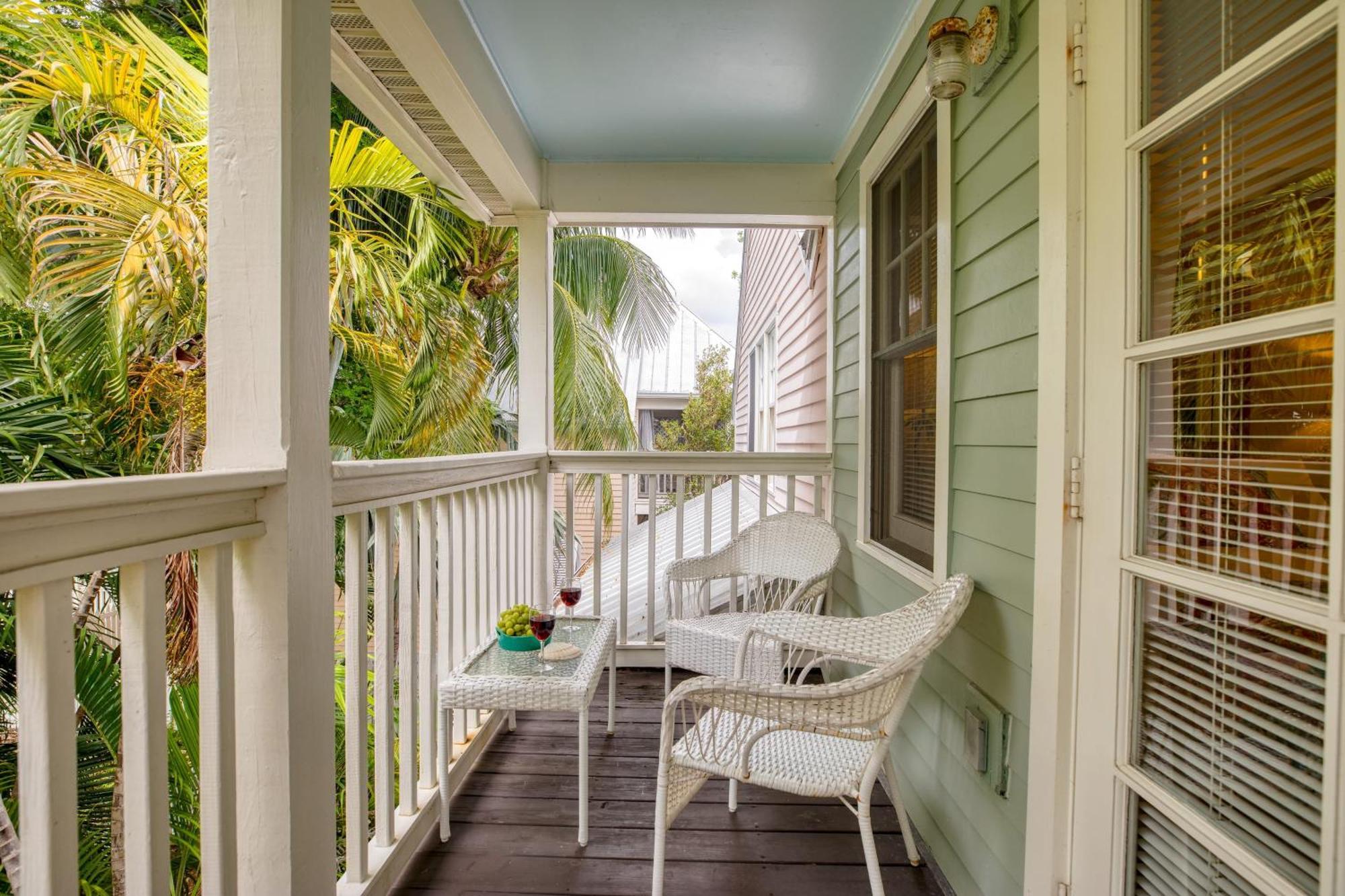 Keys To Paradise By Avantstay Balcony Pool Golf Key West