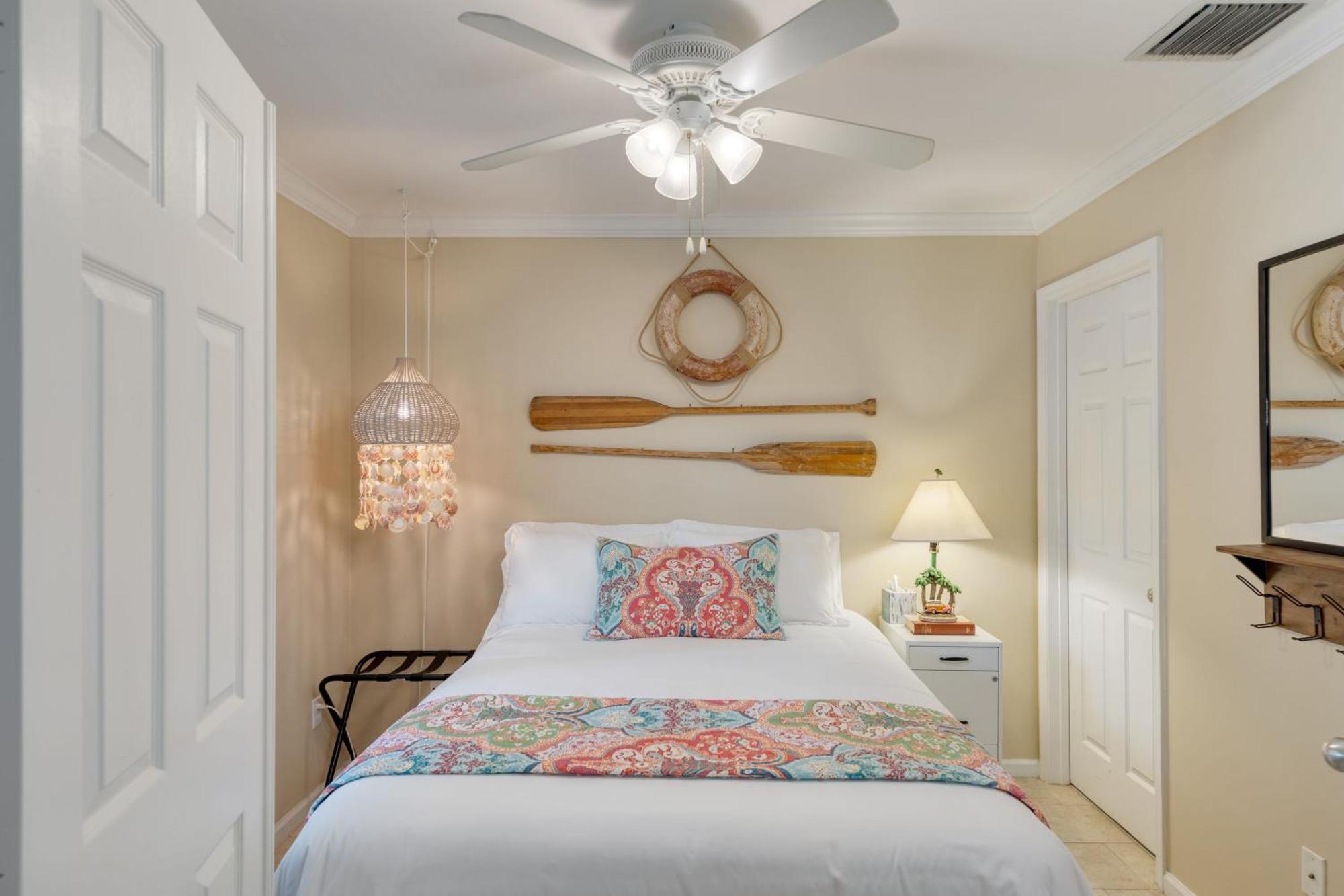 Keys To Paradise By Avantstay Balcony Pool Golf Holiday home Key West