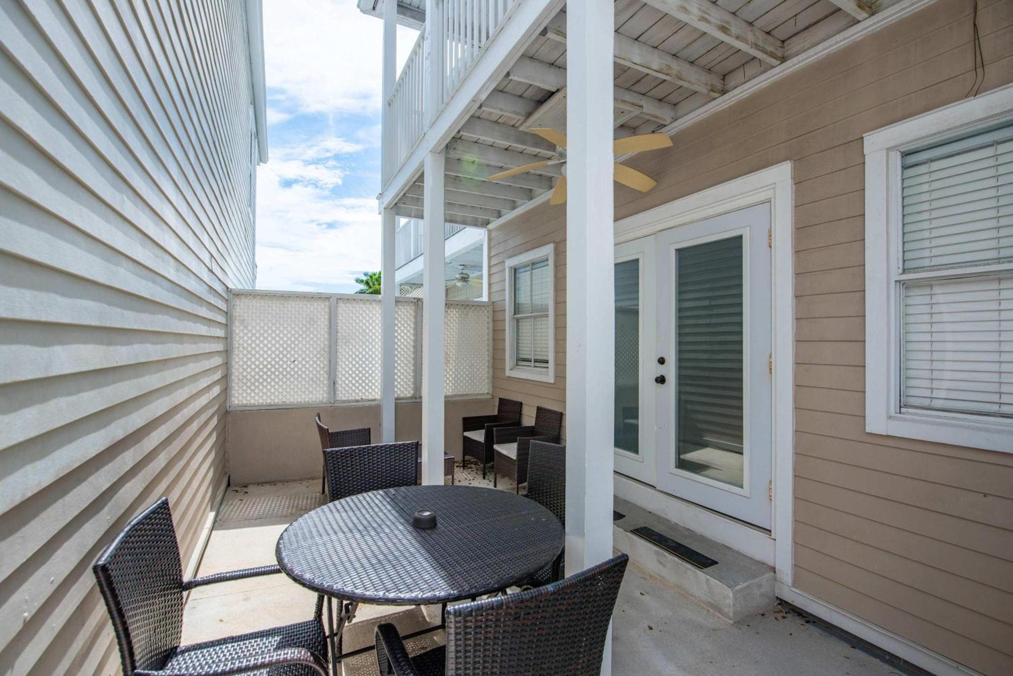 Apartment Sea Esta - Duval Square Key West