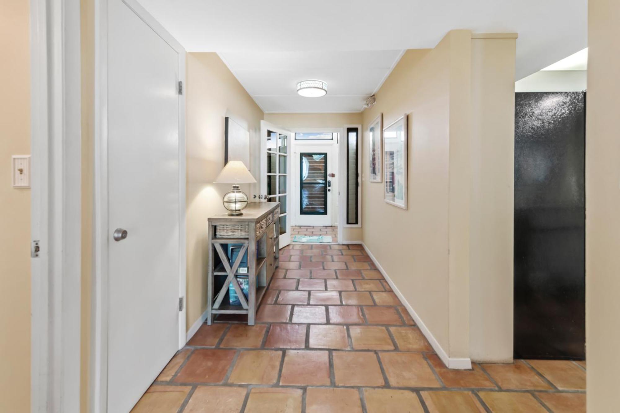 Club Oasis 304 Apartment Key West