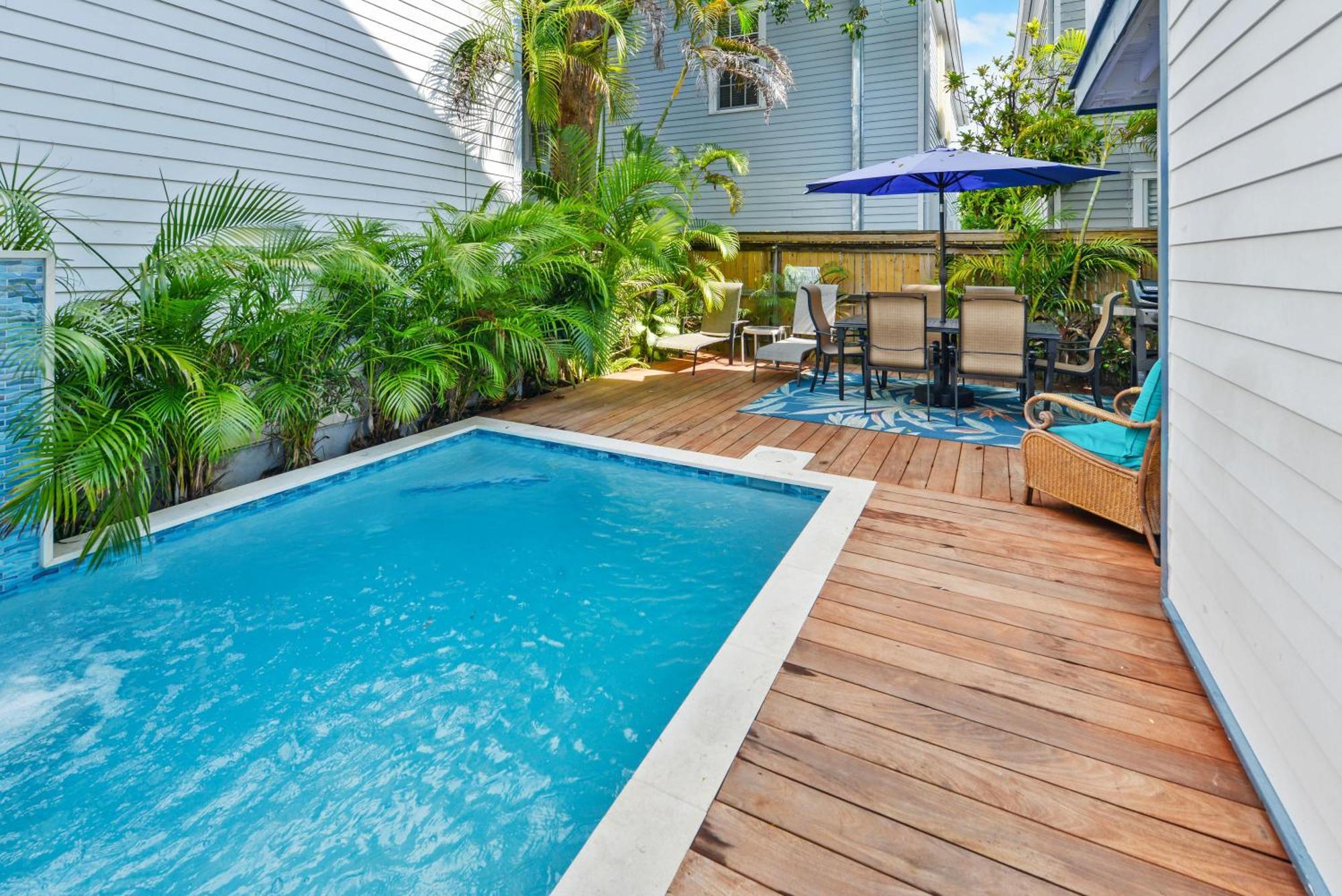 Absolutely Paradise * Key West