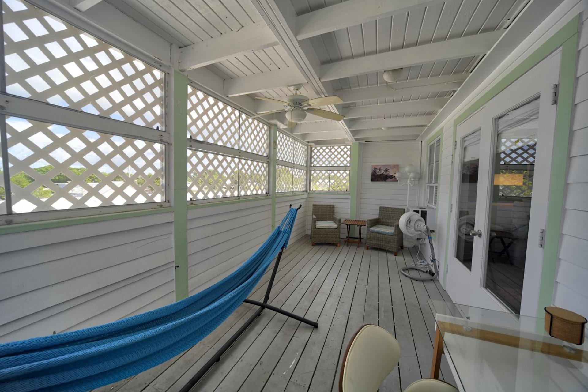 Serena Duval Square * Key West