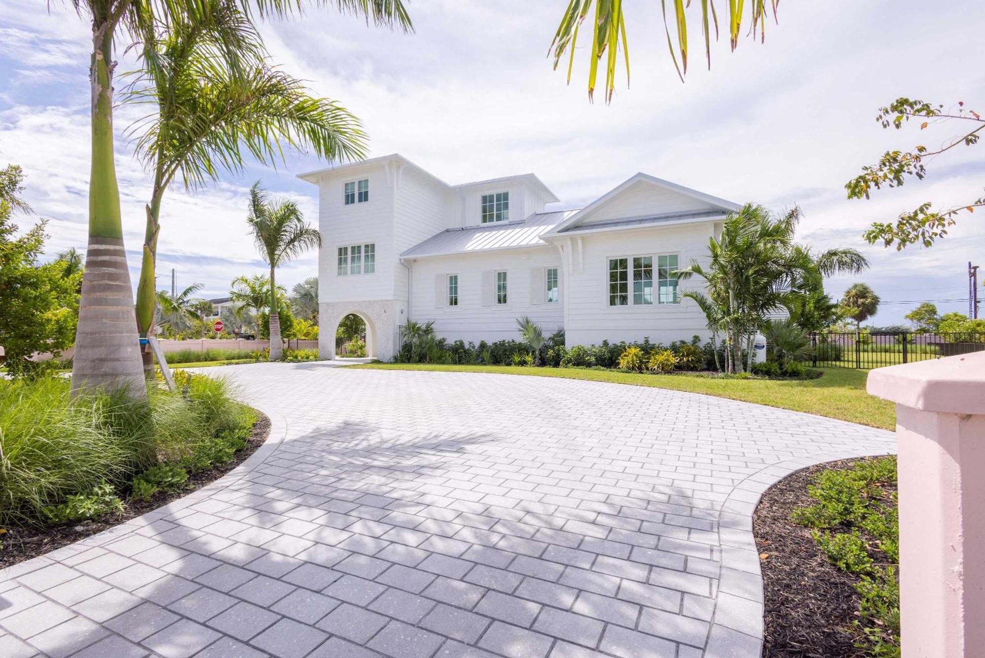 Holiday home Brand New & Private Pool - Palmgale House Key West