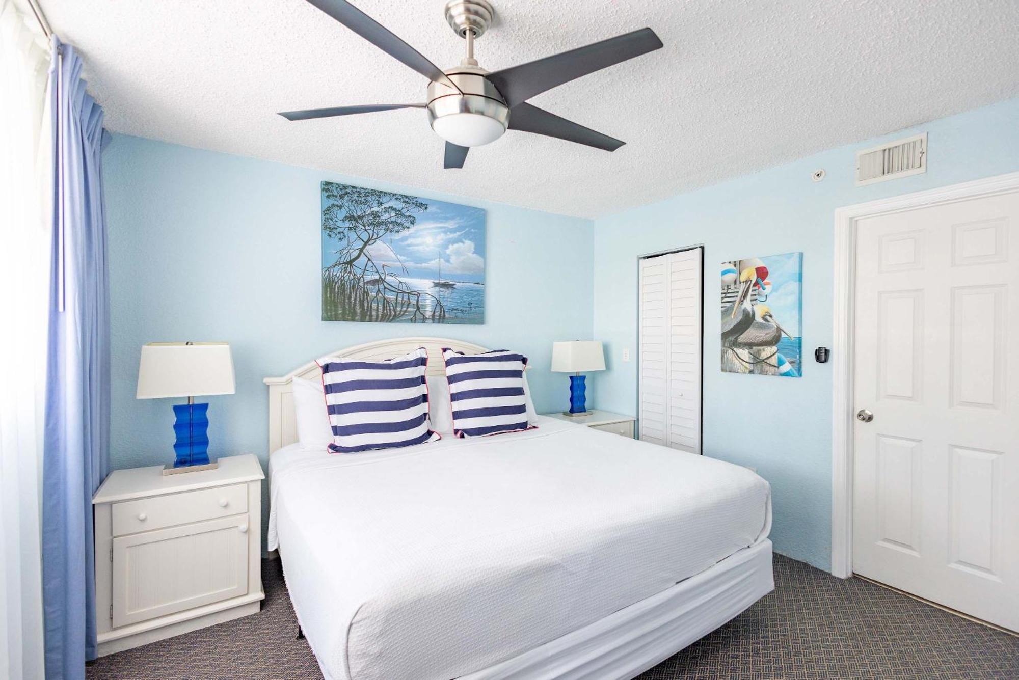 The Trinidad -pool & Parking Holiday home Key West