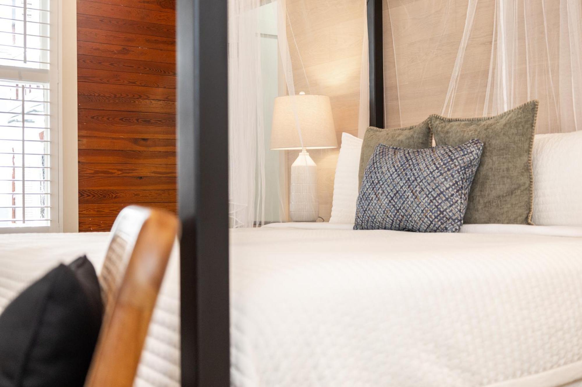 Hotel The 3*