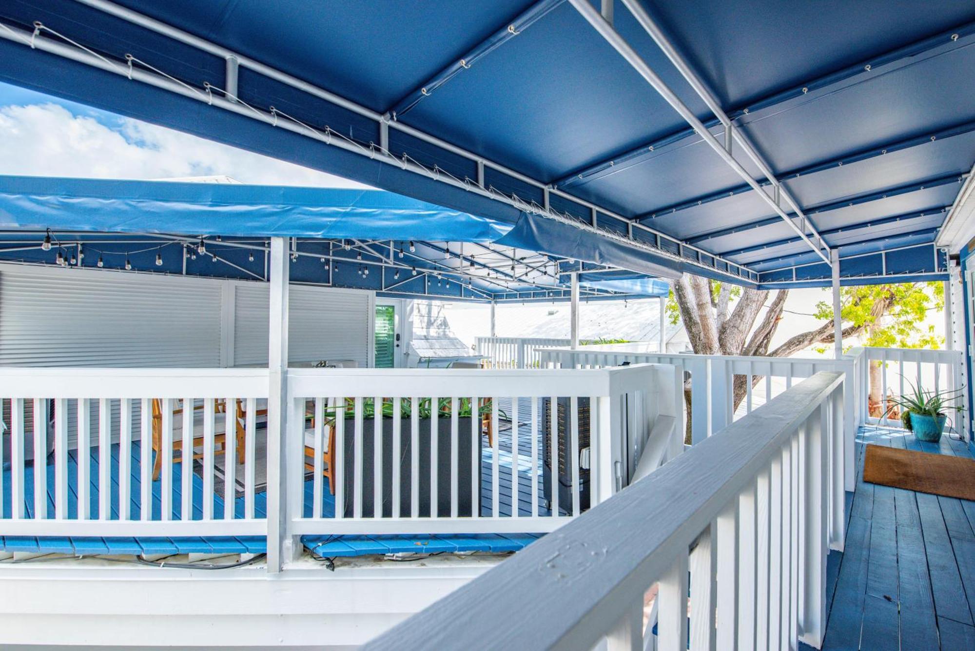 Custom House Inn All * Key West