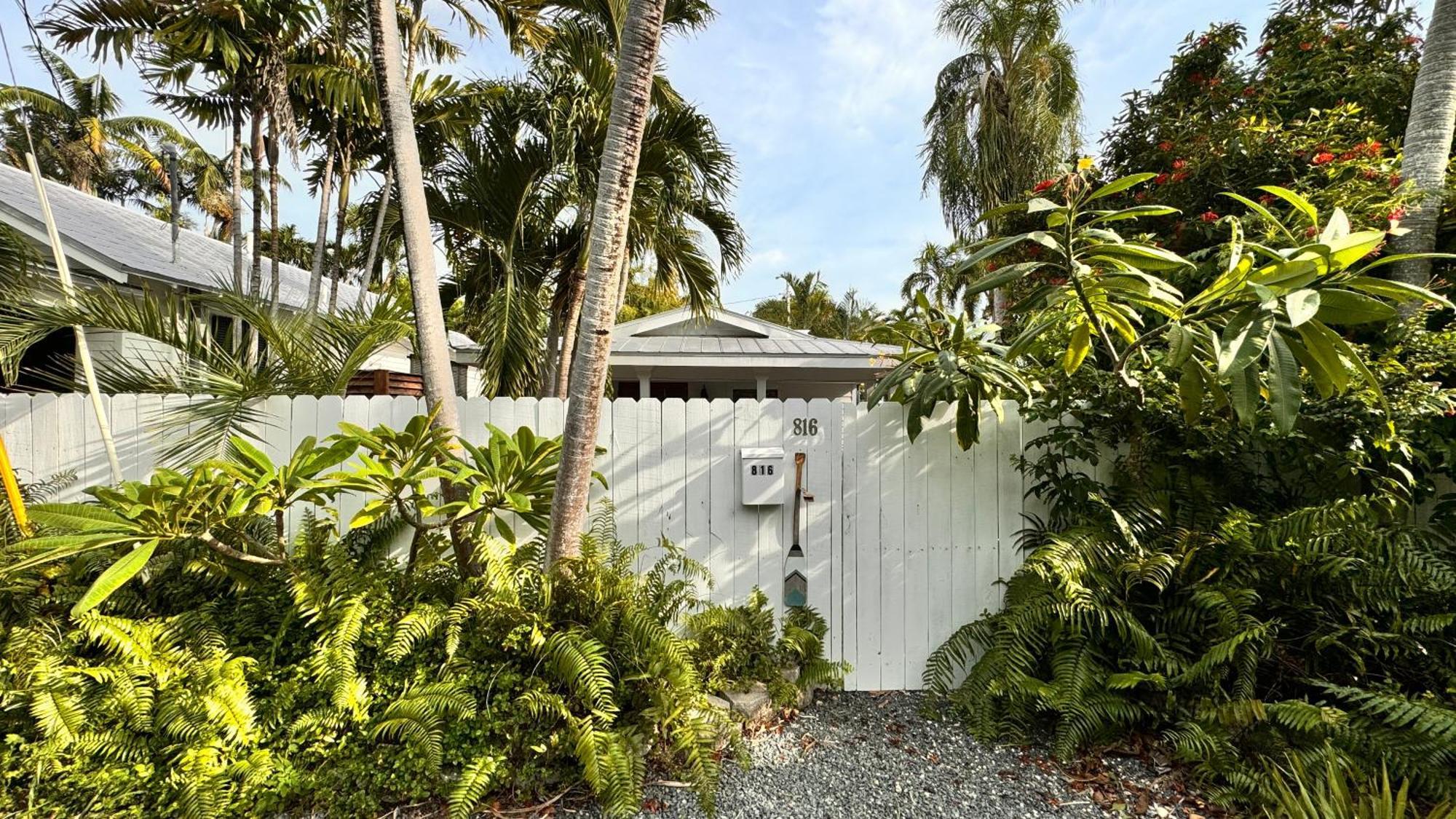 Carsten Lane Key West