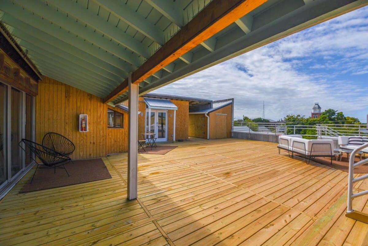 New Kamp - Rooftop Penthouse Apartment