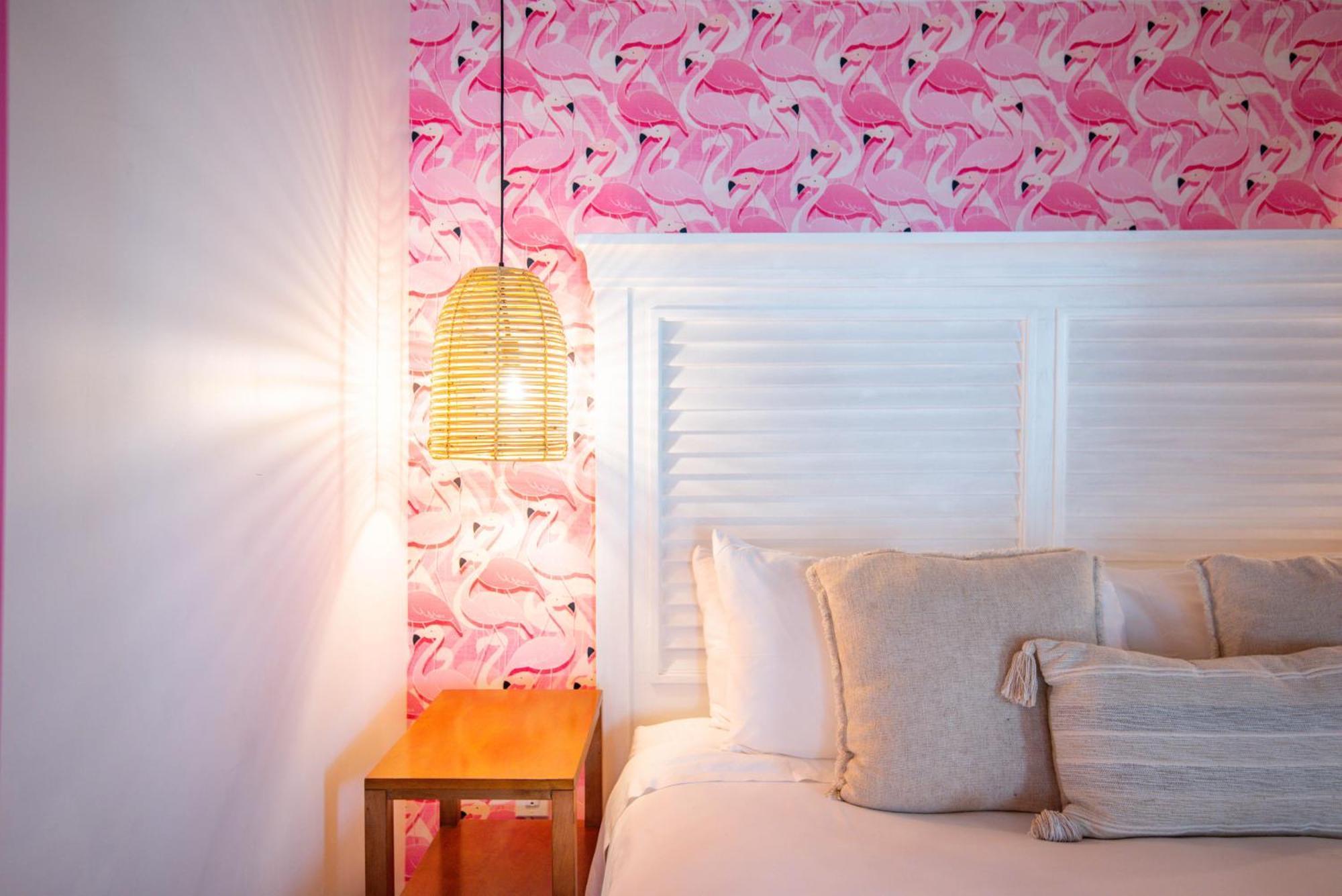 Apartment Feather Queen At Custom House *