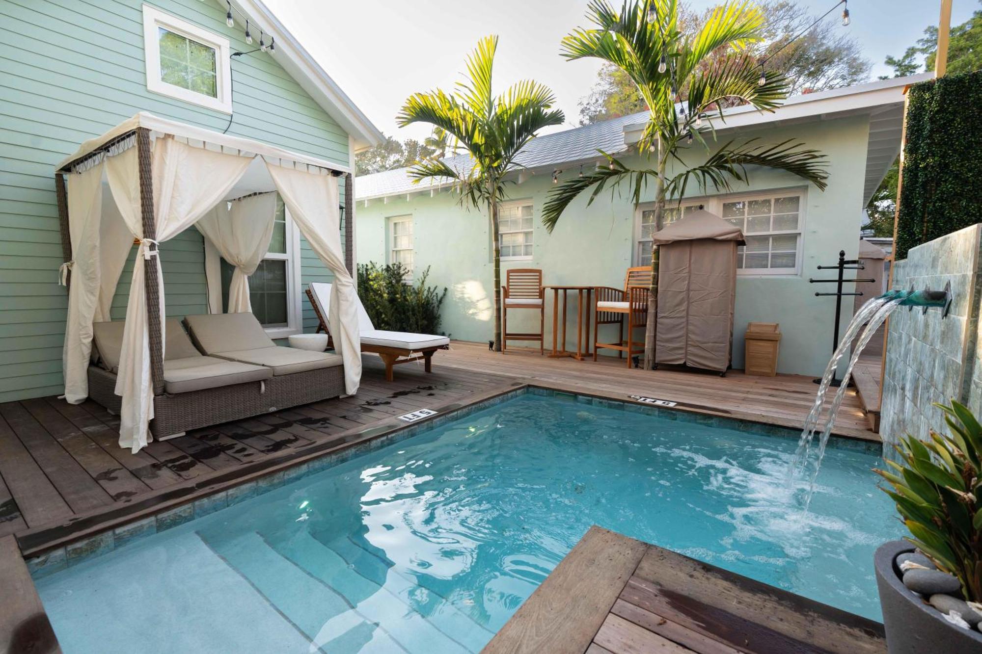Tortugas Harbor Light Holiday home
