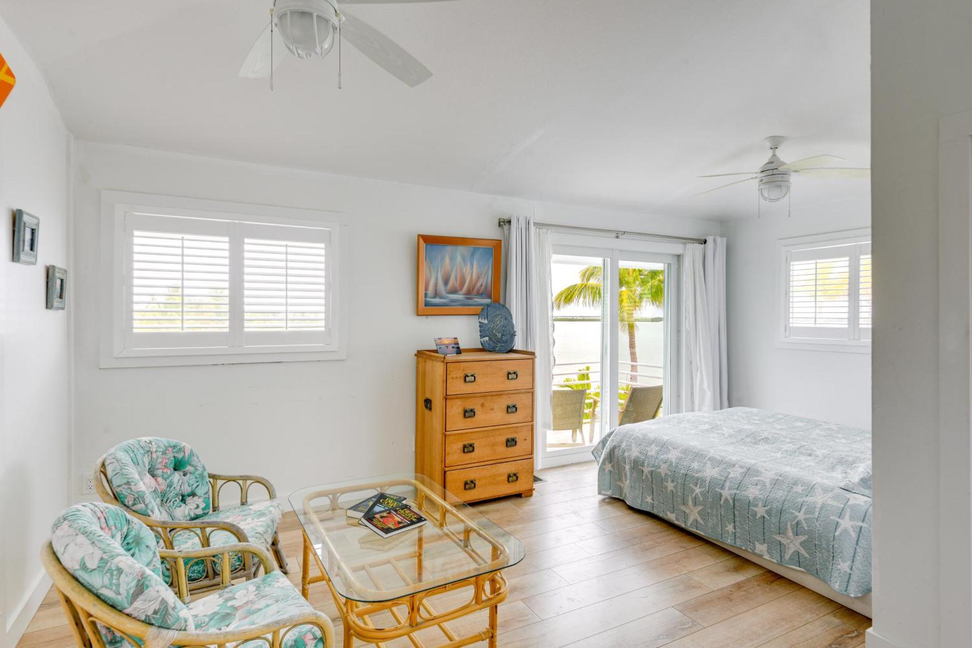 Dock And Balcony Serene Big Coppitt Key Escape Holiday home