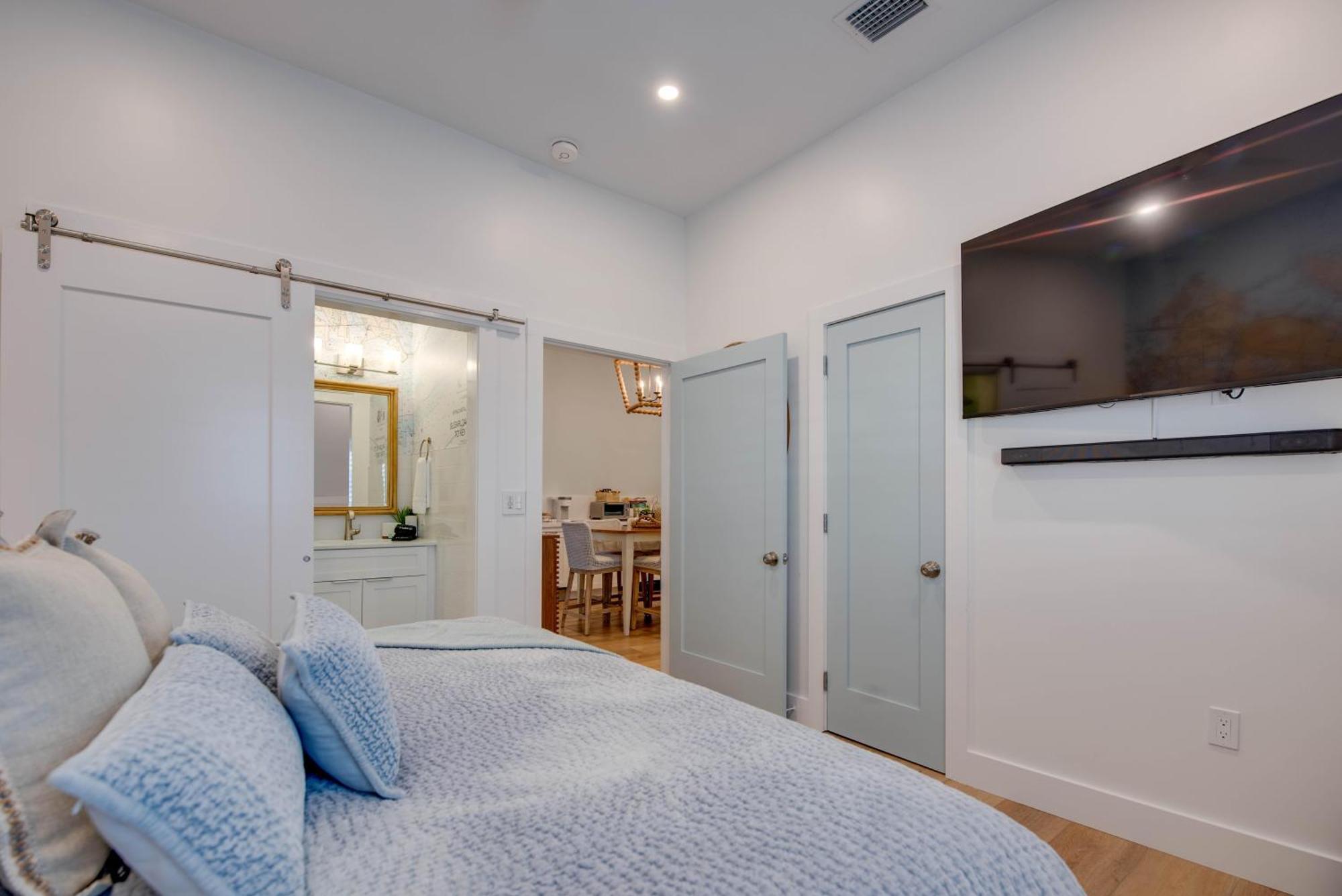 Apartment The Penthouse At Custom House *