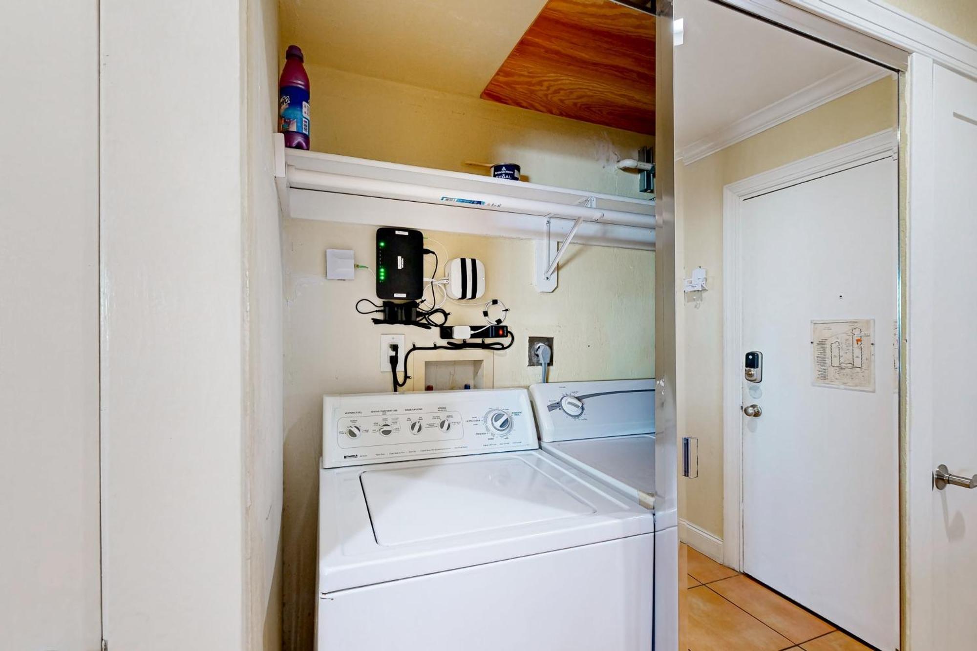 Atlantic Parrot Apartment *
