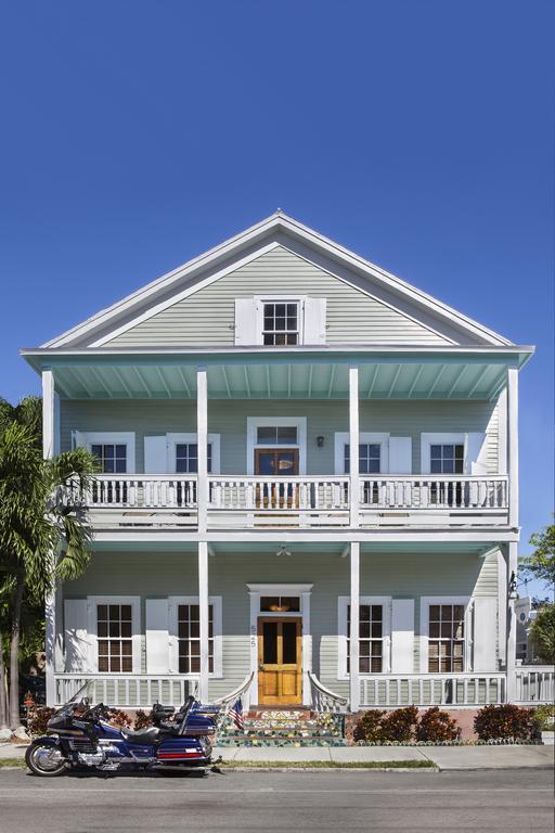 Southernmost Adult Exclusive 3*