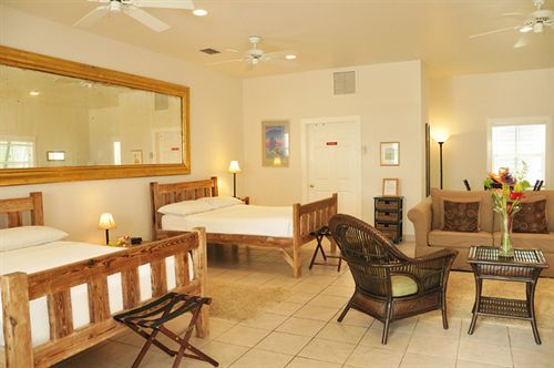 Casa 325 Inn