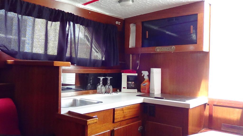 Botel Aqualodge Key West