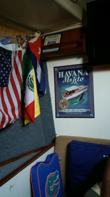 Botel Aqualodge