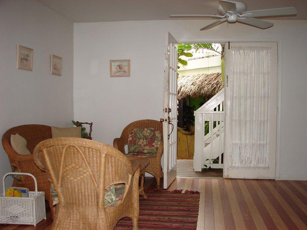 Hotel Old Customs House Key West