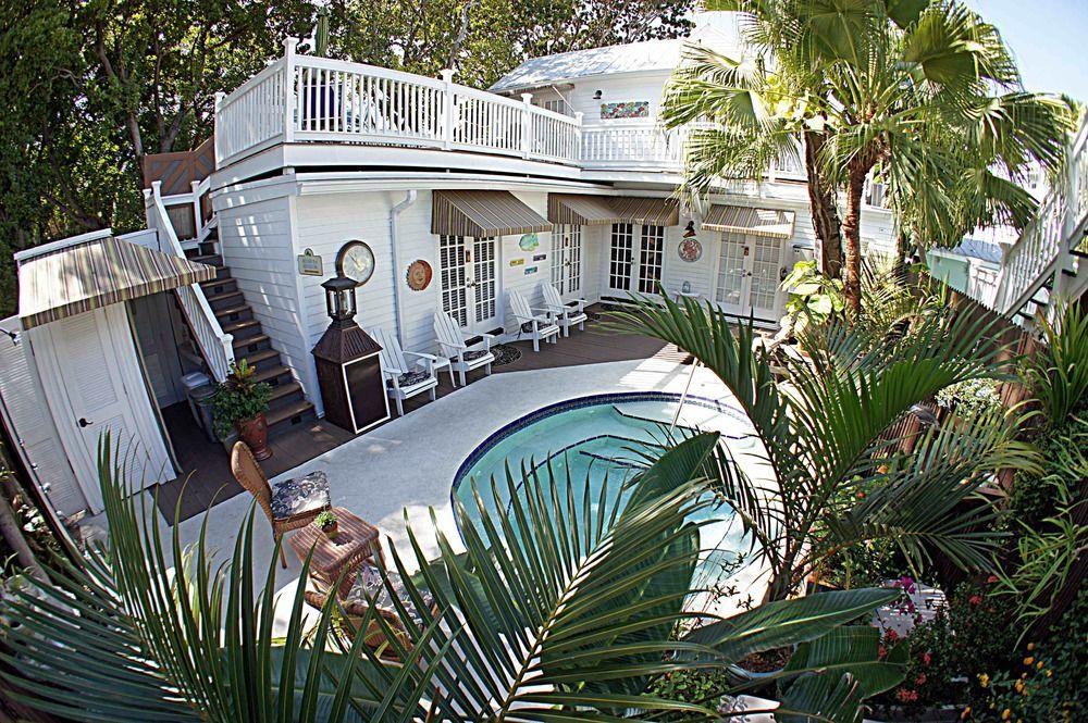 Seascape Tropical (adults Only) Inn